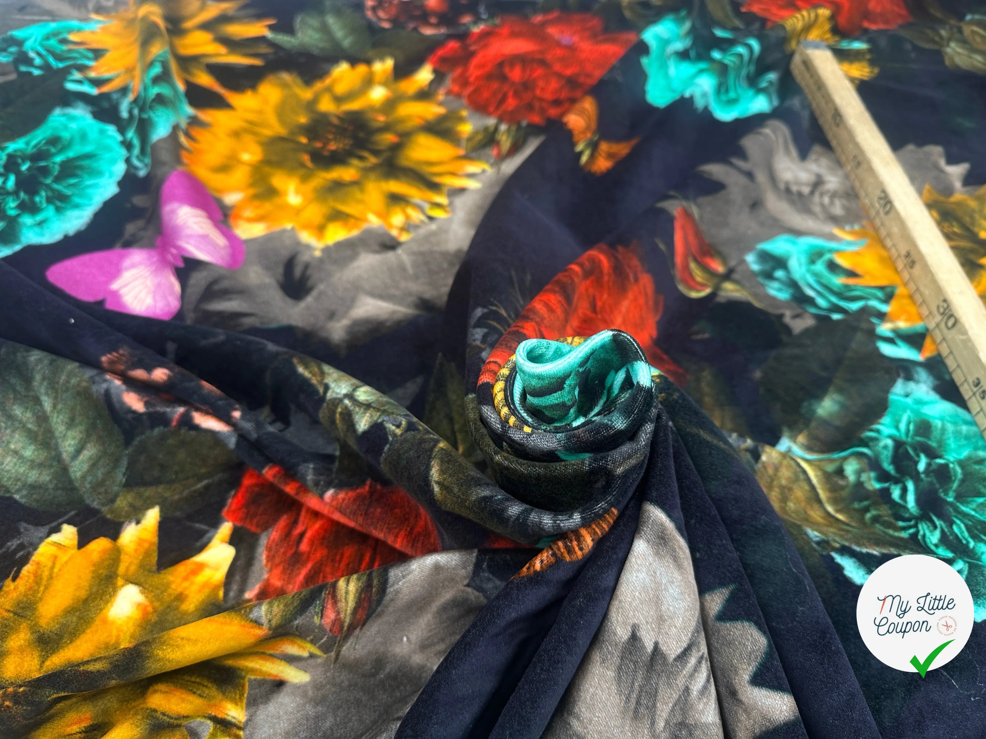 VELOURS DE COTON IMPRIMĂ FLORAL ET PAPILLONS BLACK MLC INTERN