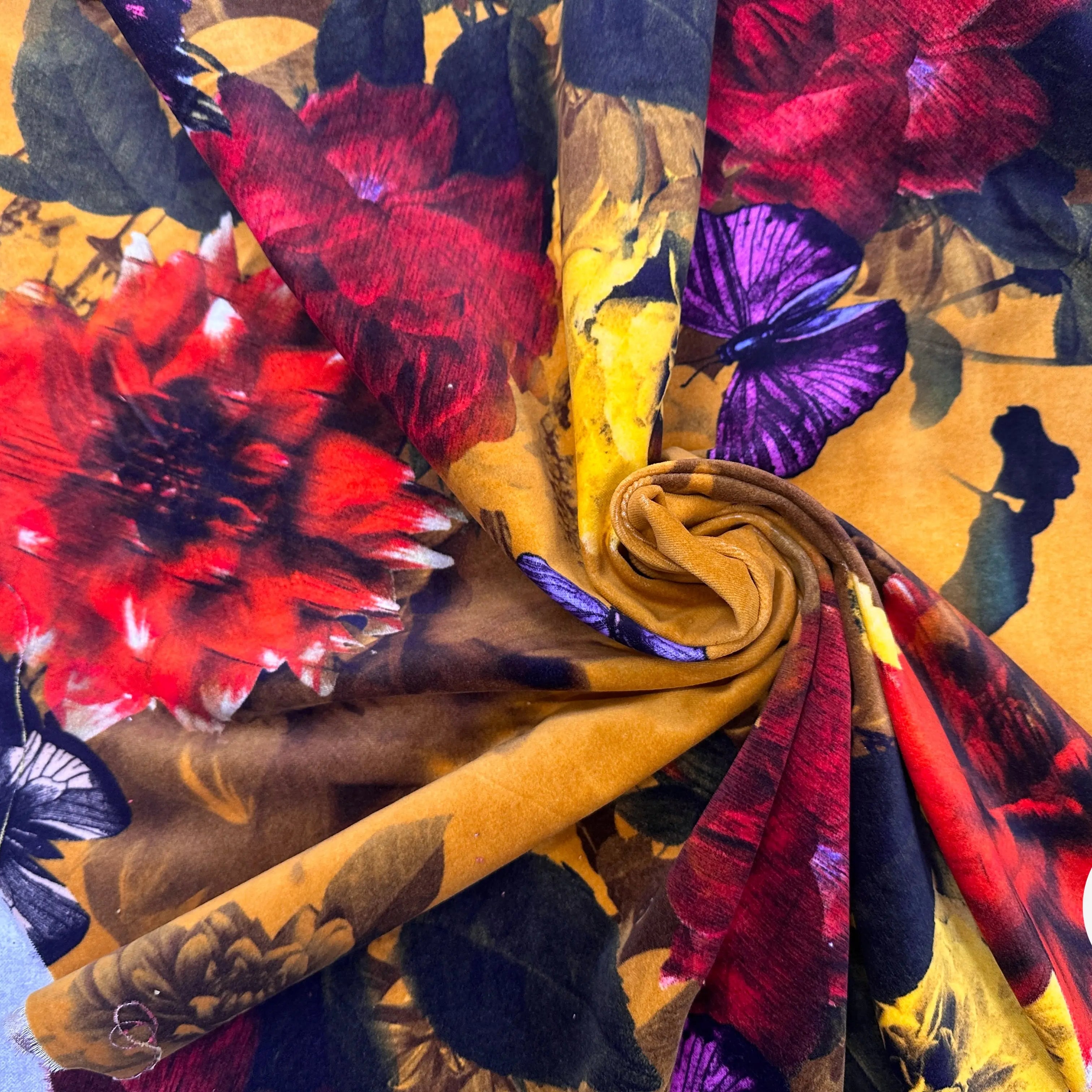 VELOURS DE COTON IMPRIMÉ FLORAL ET PAPILLONS MUSTARD MLC INTERN