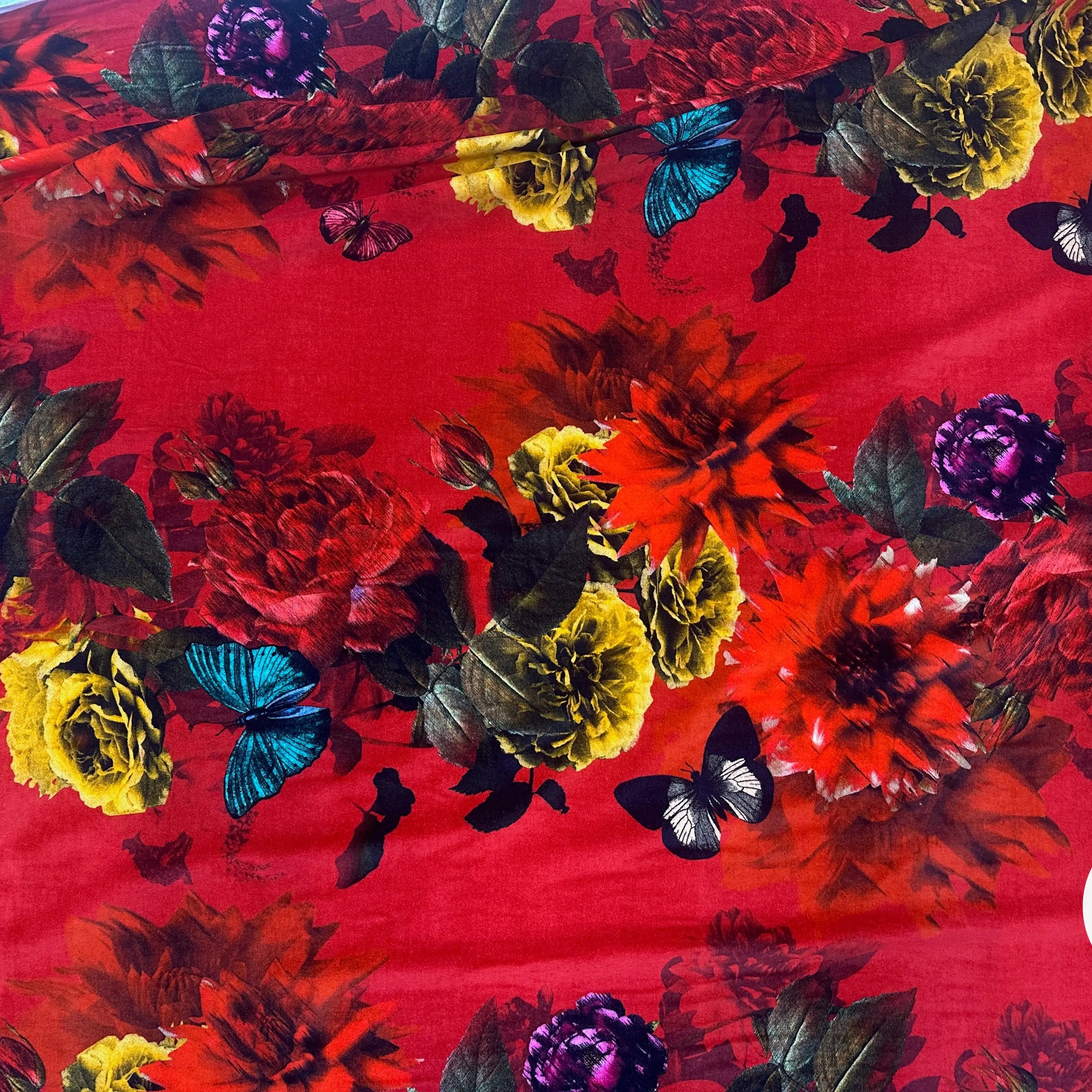 VELOURS DE COTON IMPRIMÉ FLORAL ET PAPILLONS ROUGE MLC INTERN