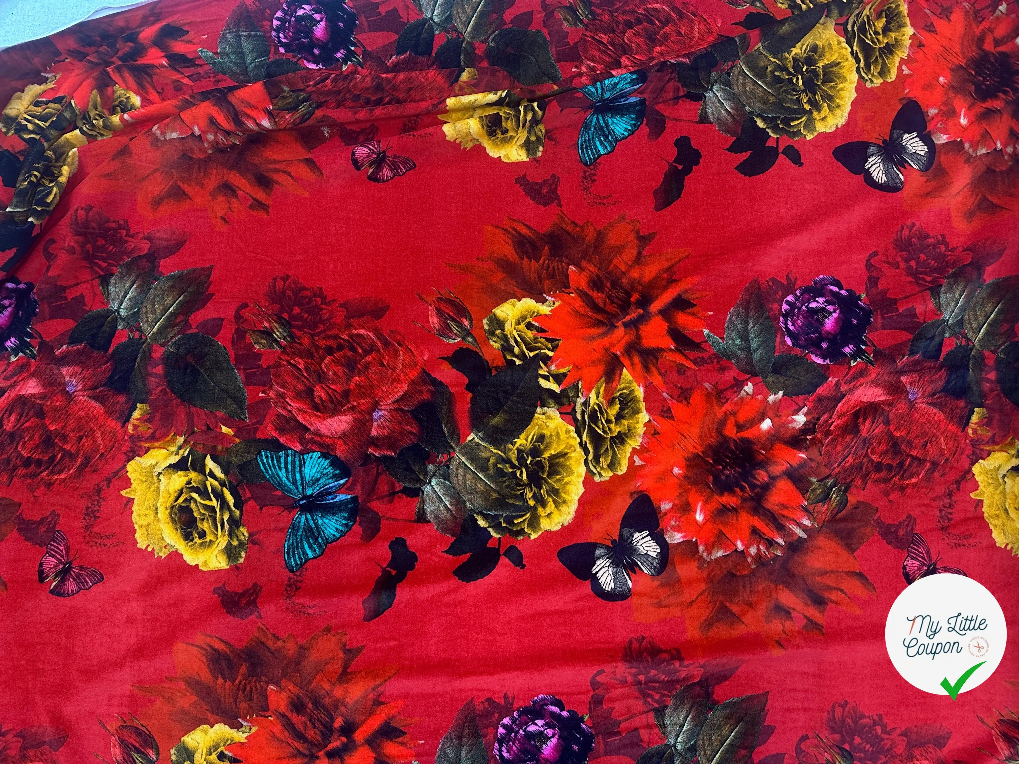 VELOURS DE COTON IMPRIMÉ FLORAL ET PAPILLONS ROUGE MLC INTERN