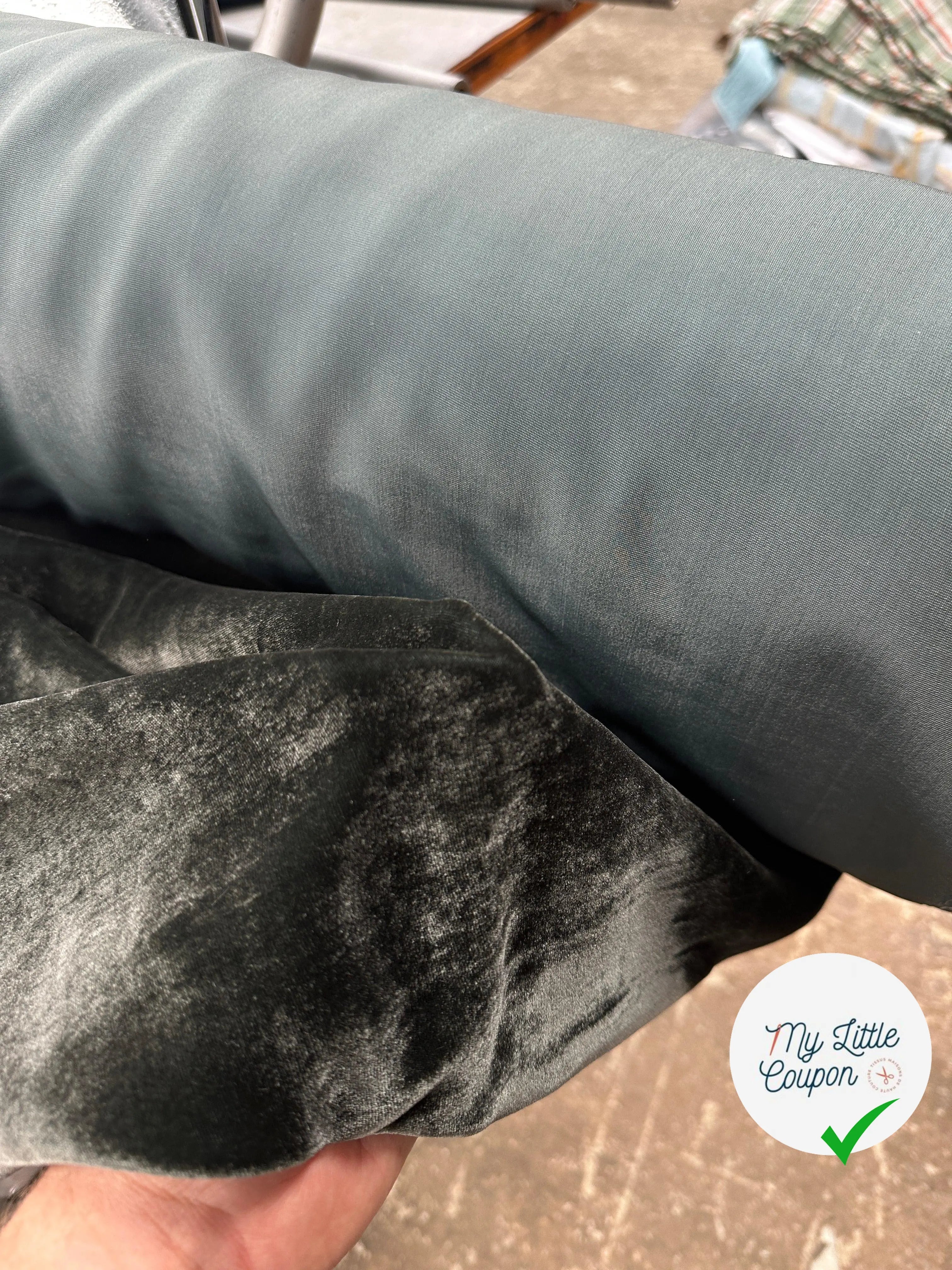 VELOURS DE SOIE VERT BOUTEILLE - My Little Coupon - tissu - coudre