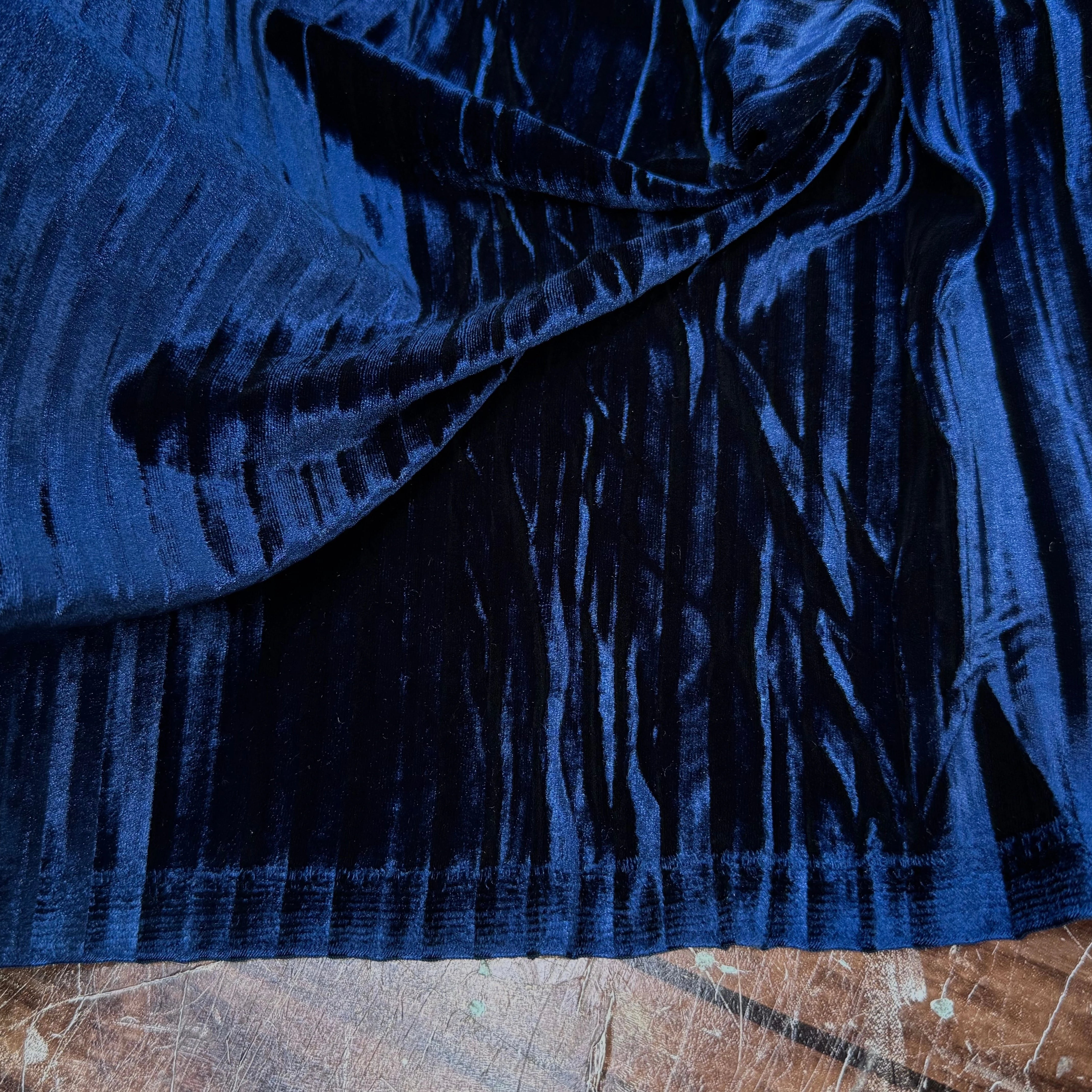 VELOURS PLISSÉ DARK BLUE - My Little Coupon