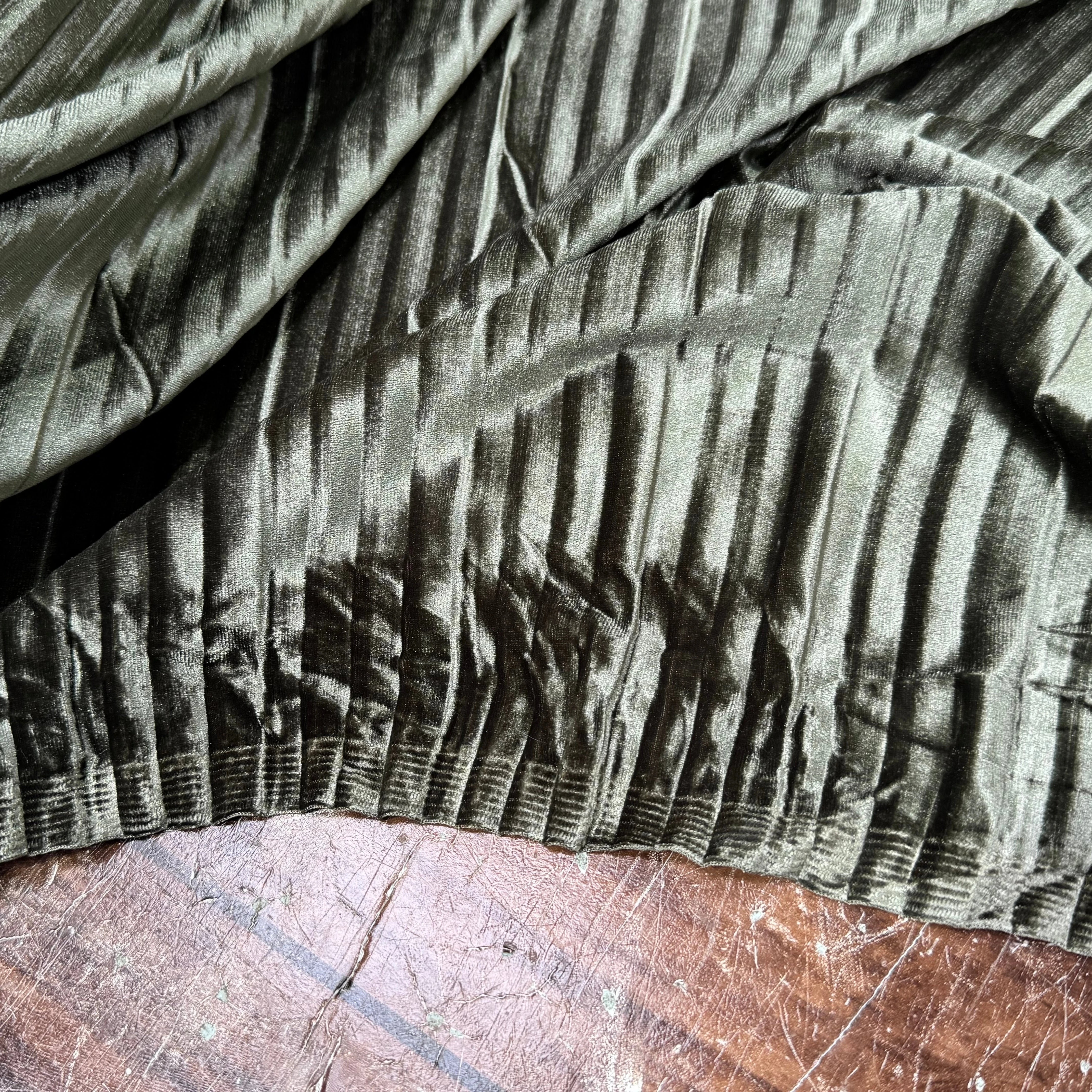 VELOURS PLISSÉ DARK GREEN - My Little Coupon