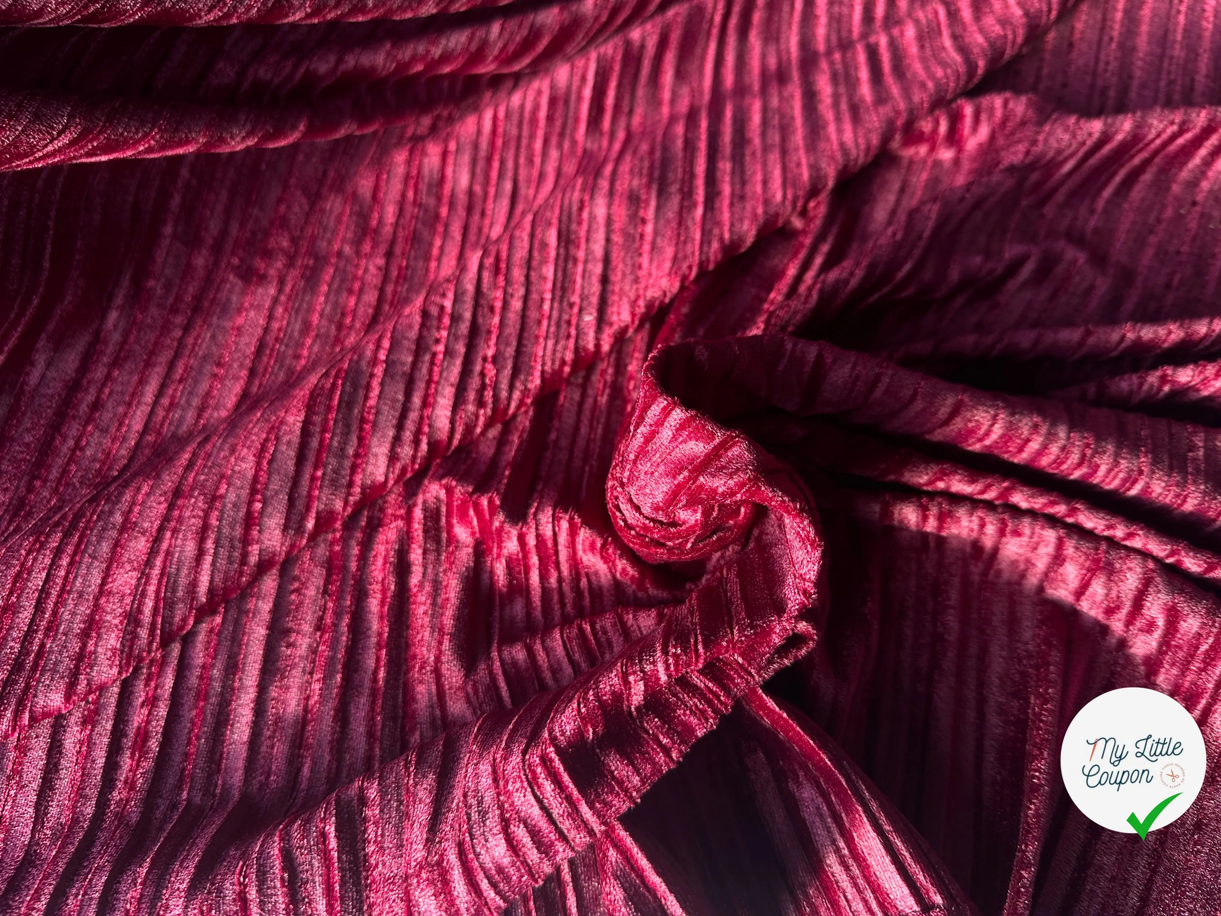 VELOURS PLISSÉ ROUGE LIE DE VIN MLC INTERN