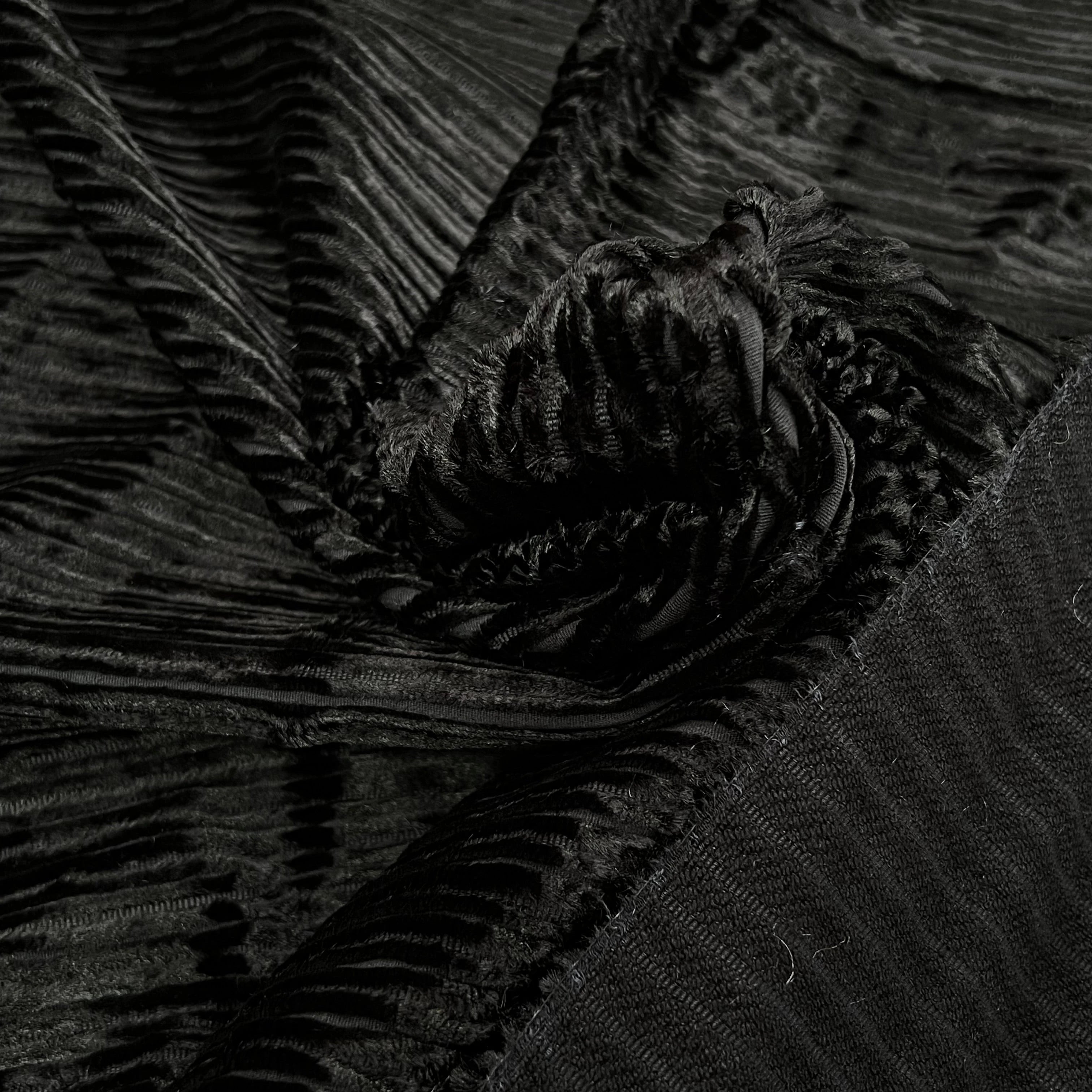 VELOURS PUEBELA NOIR 137CM 100% COTON - My Little Coupon