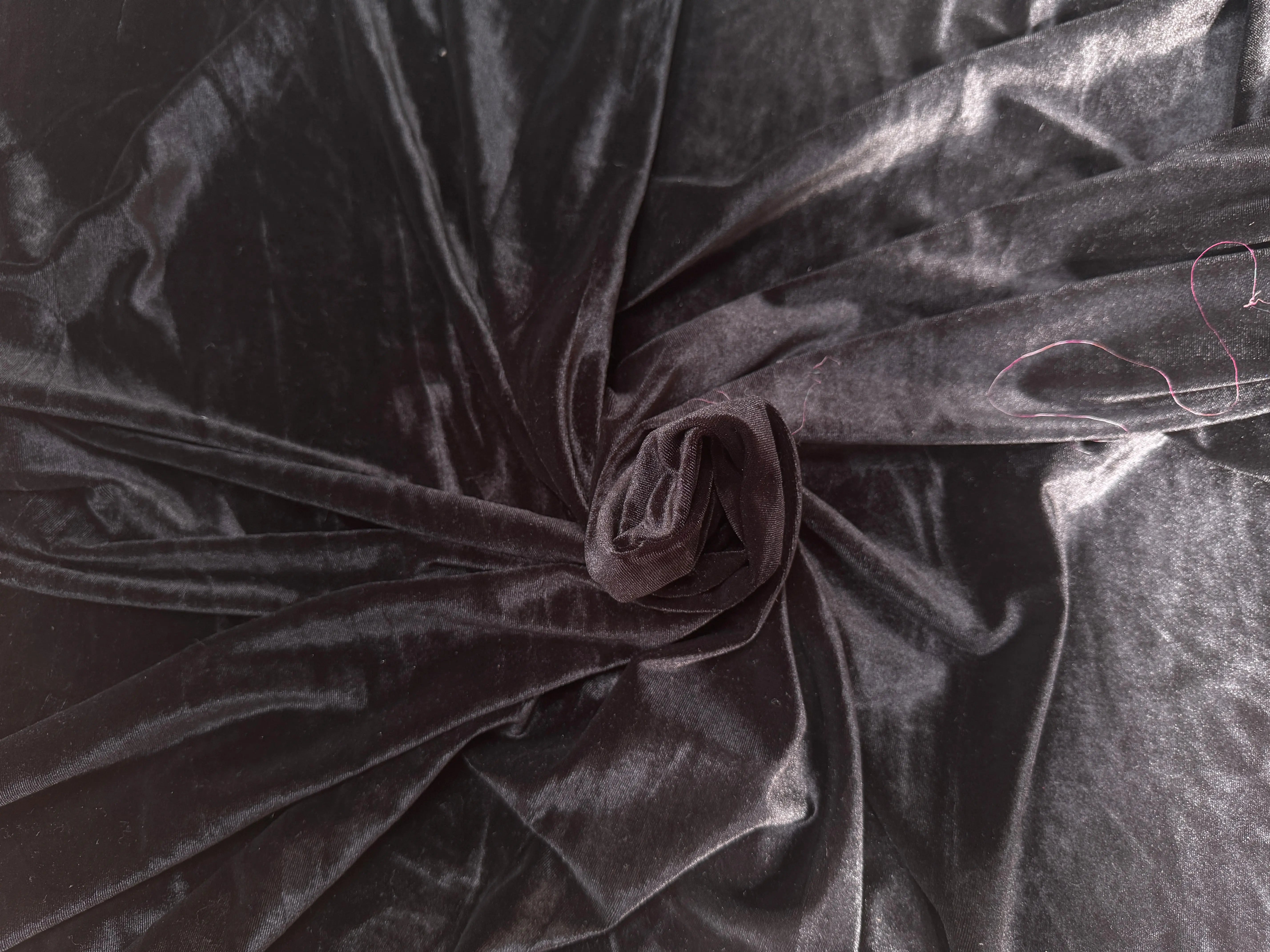 VELOURS VELVET NOIR 8%EA - My Little Coupon