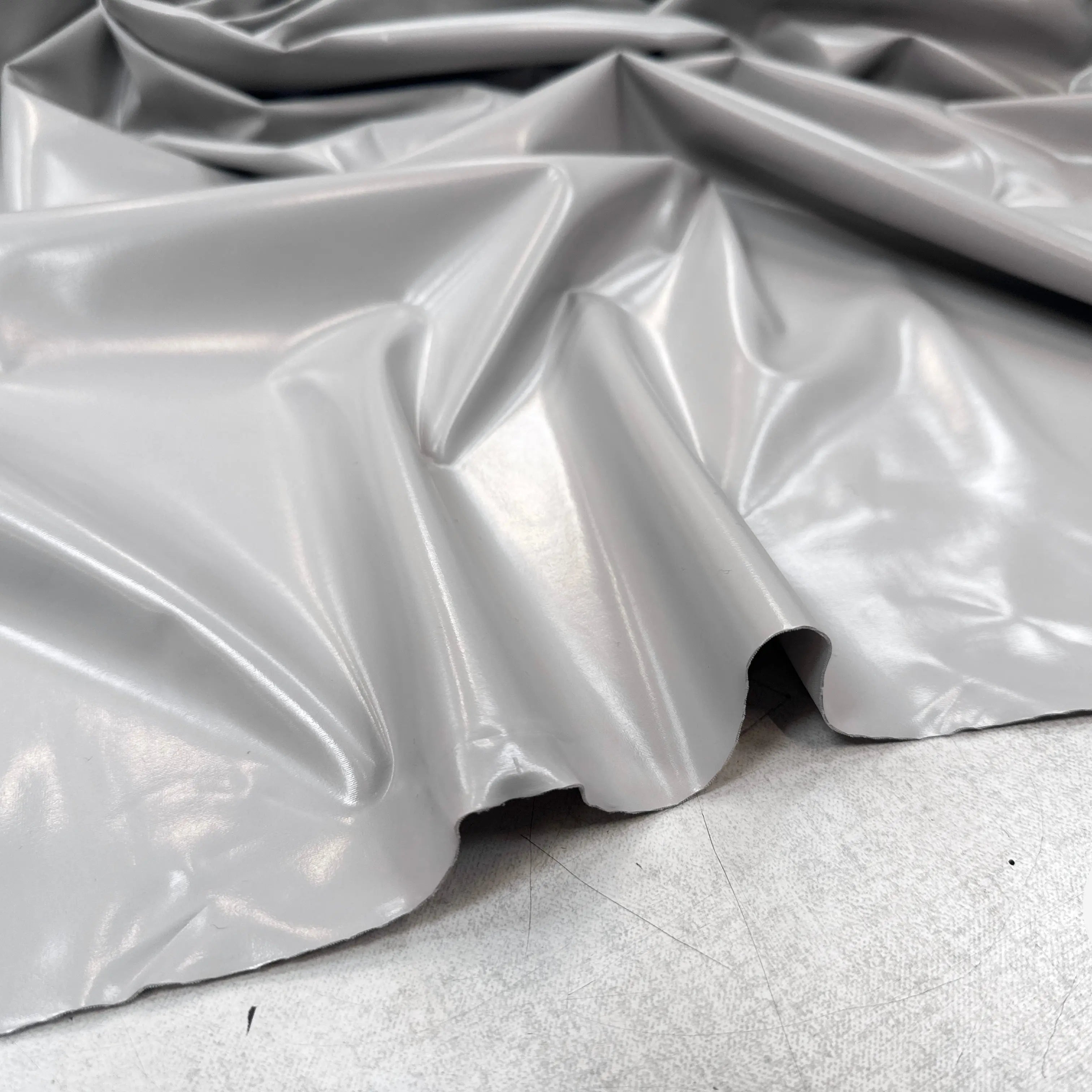 VINYL QUALITÉ ARGENT LISSE MSO