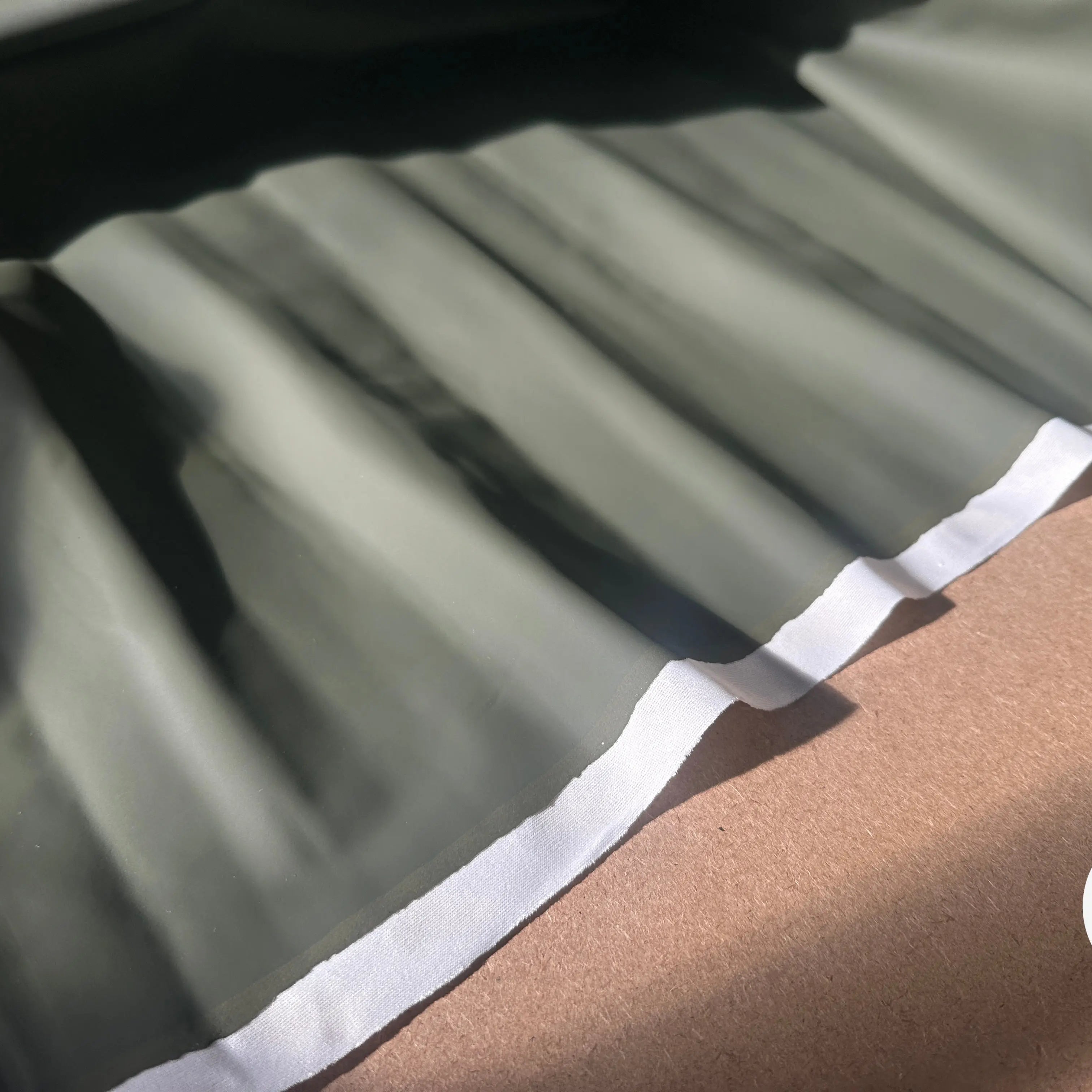 VINYLE MATE QUALITÉ COUTURE KAKI LOURD SUBLIME - My Little Coupon