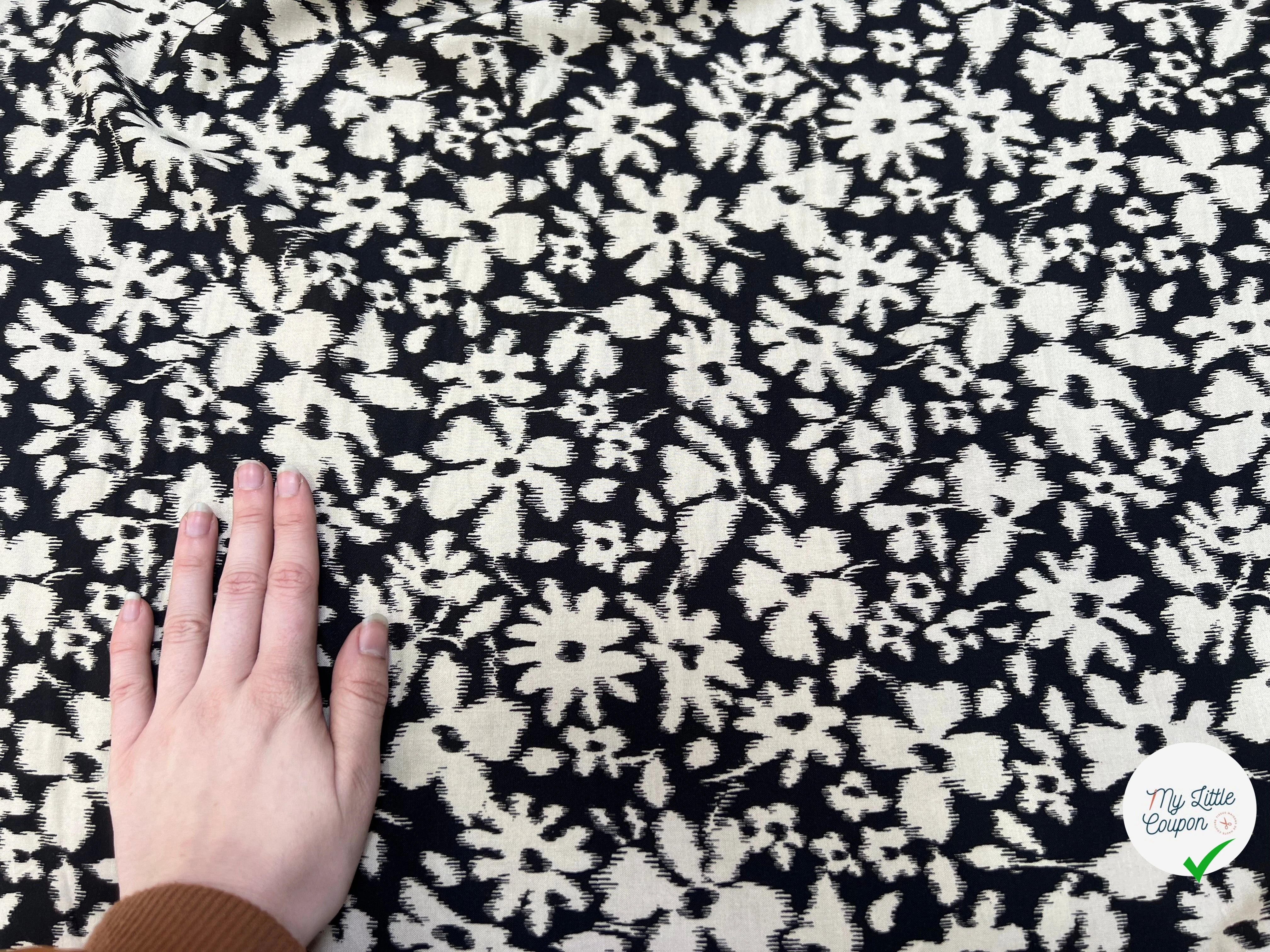 VISCOSE COROLLE NOIR ET BLANC 140 CM - My Little Coupon