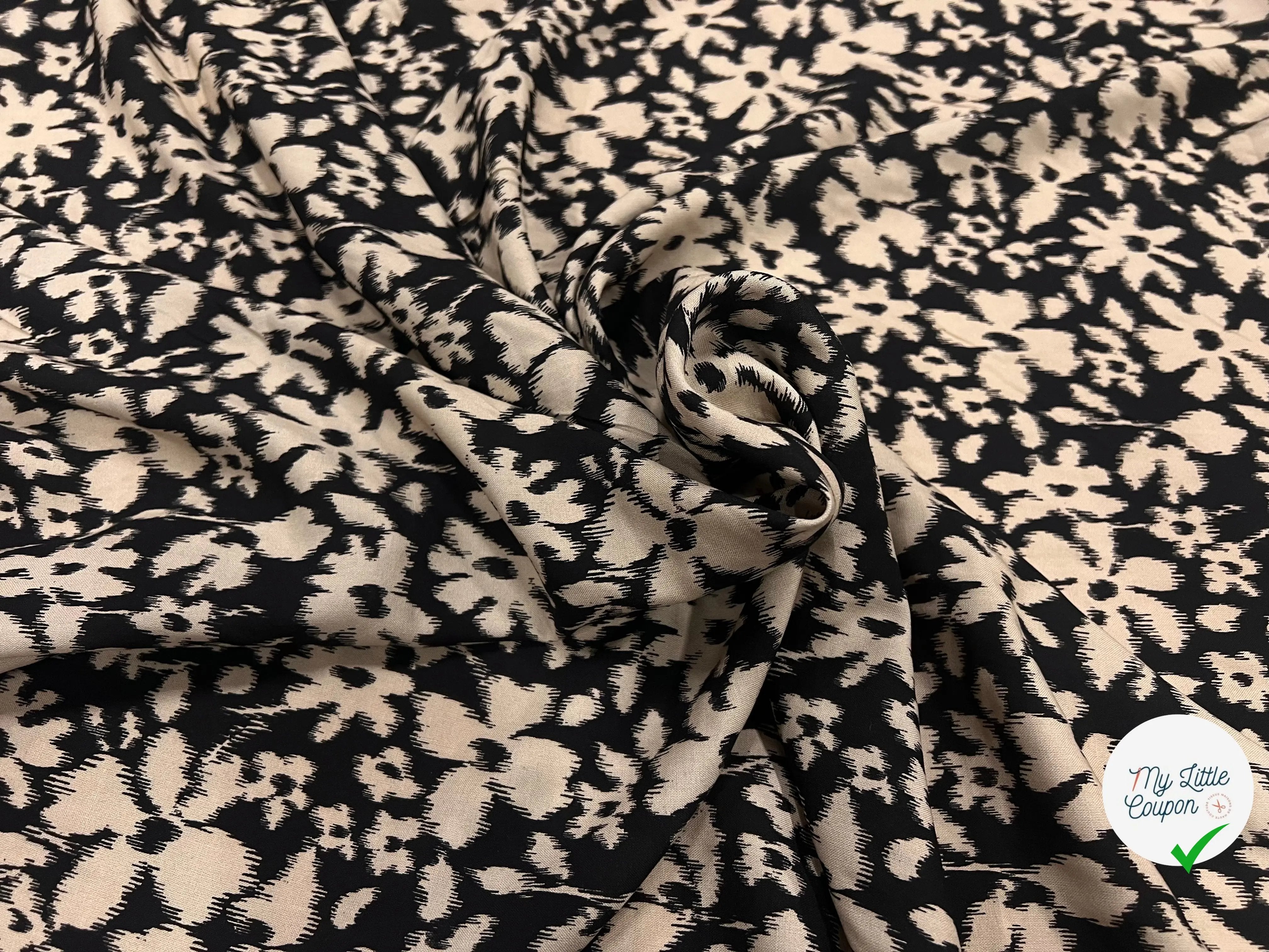 VISCOSE COROLLE NOIR ET BLANC - My Little Coupon