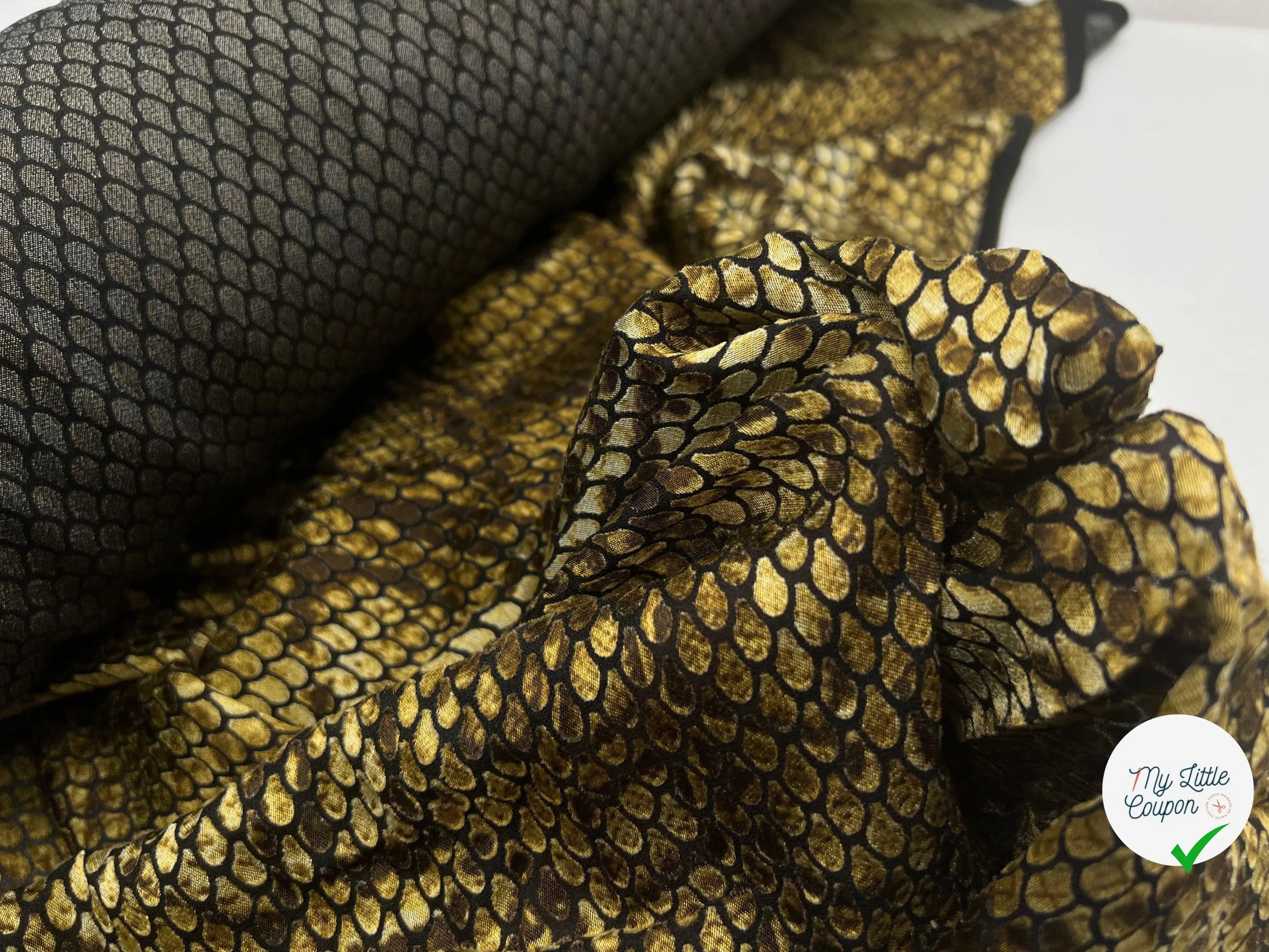 VISCOSE DÉVORÉE JACQUARD GOLDEN PYTHON SUBLIME TRANSPARENCE - My Little Coupon - tissu - coudre