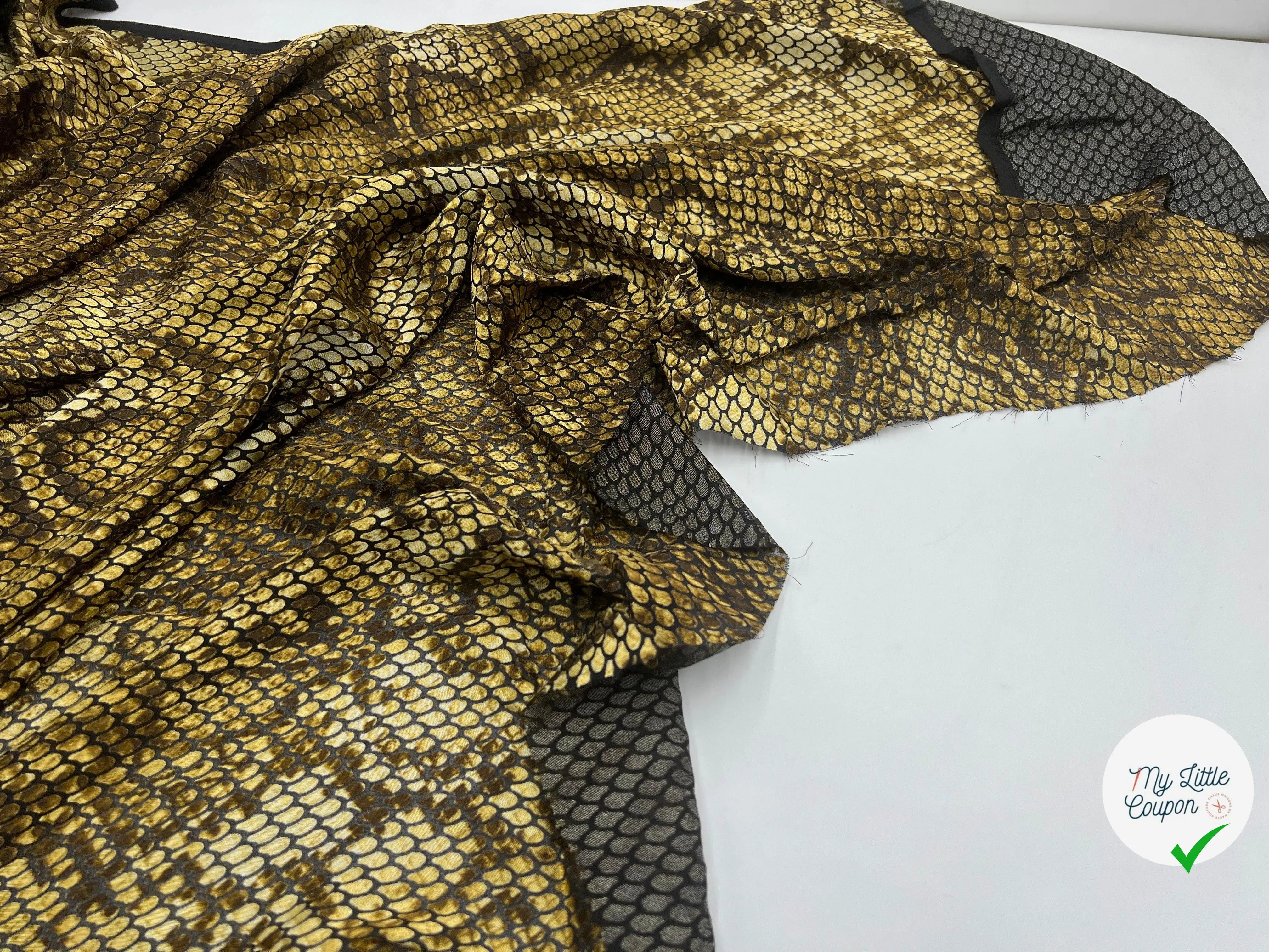 VISCOSE DÉVORÉE JACQUARD GOLDEN PYTHON SUBLIME TRANSPARENCE - My Little Coupon - tissu - coudre