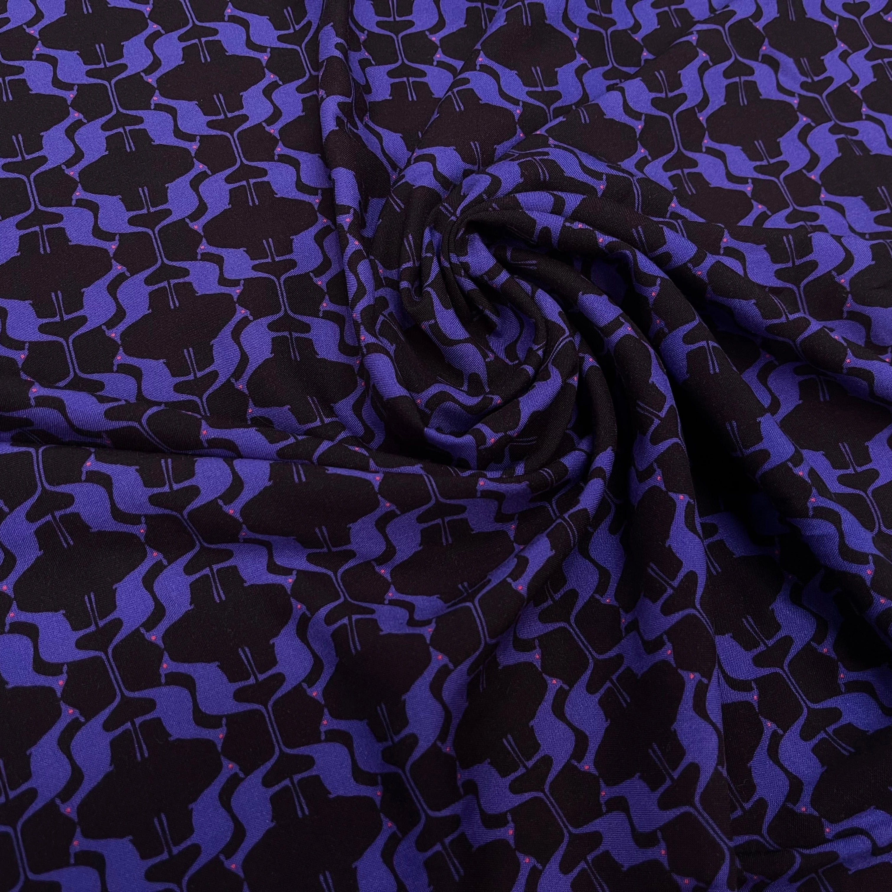 VISCOSE DOUCE MOTIF KANGOUROU BLEU FOND NOIR - My Little Coupon