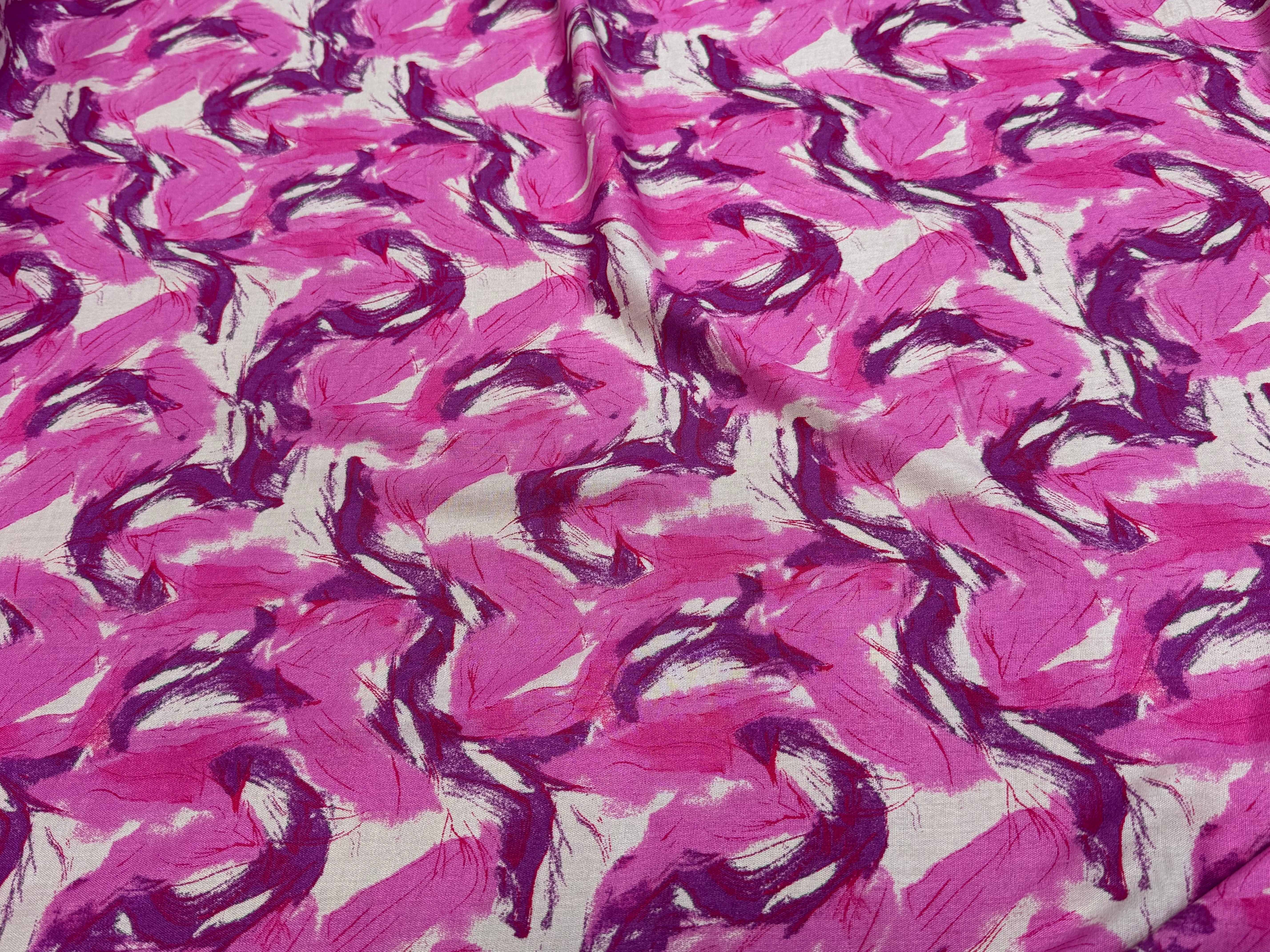 VISCOSE FLUIDE FOND BEIGE IMPRIMÉE TOURBILLON ROSE VIOLET - My Little Coupon
