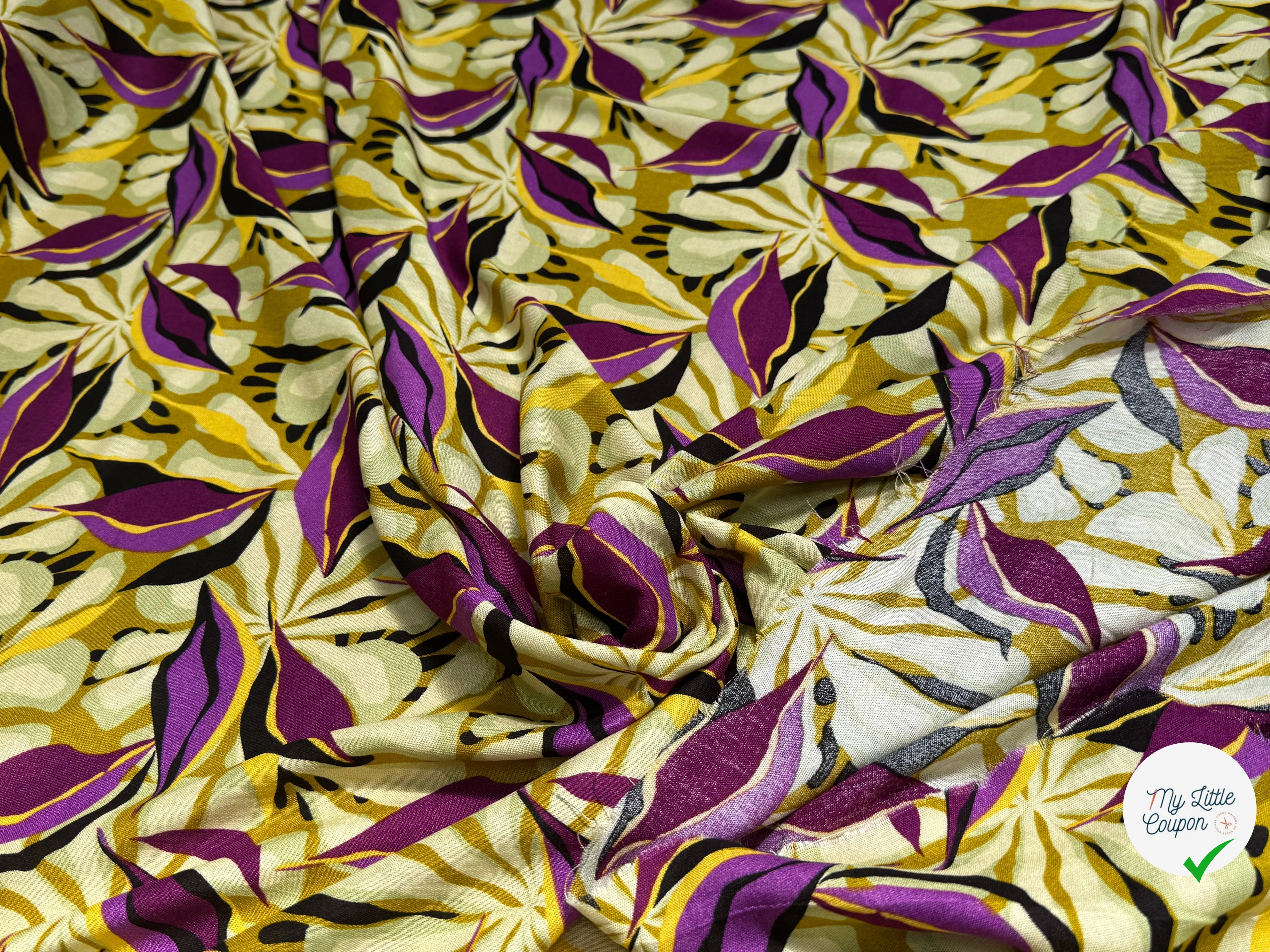 VISCOSE FLUIDE MOTIFS FEUILLAGES VIOLET NOIR - My Little Coupon