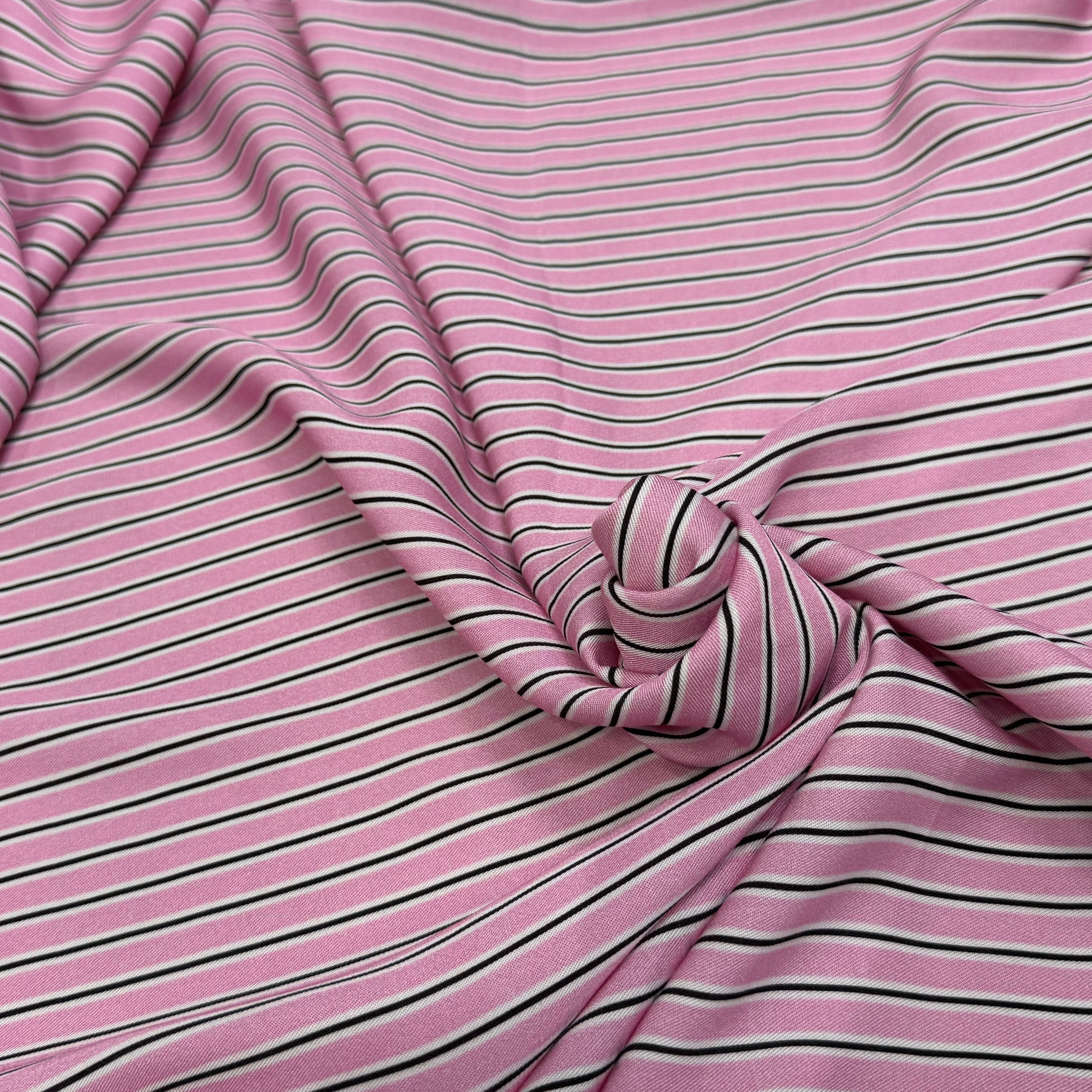 VISCOSE FLUIDE RAYON TWILL PRINTED ROSE PALE - My Little Coupon