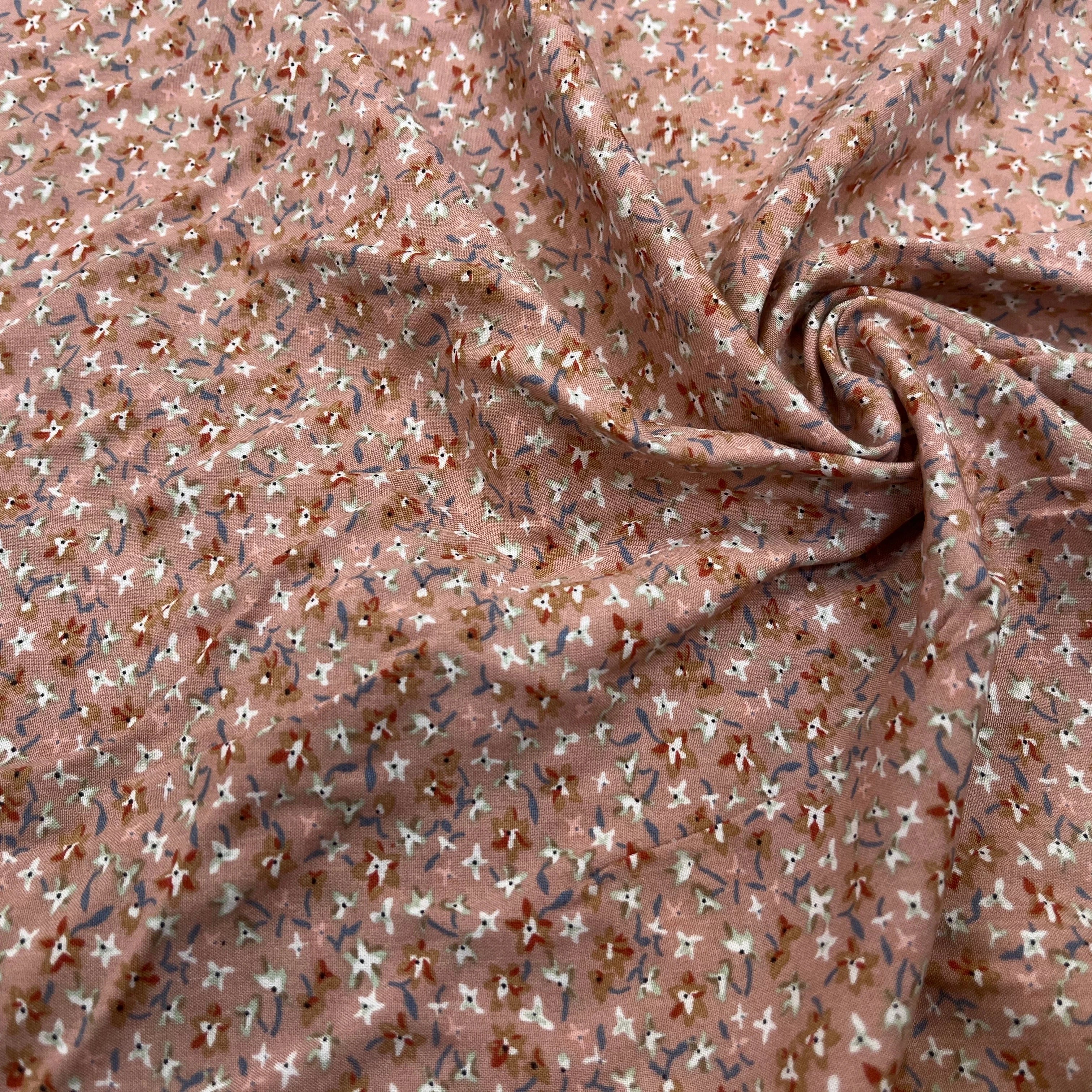 VISCOSE FLUIDE ROSE DELAVÉ AVEC PETITS MOTIFS FLORAUX - My Little Coupon