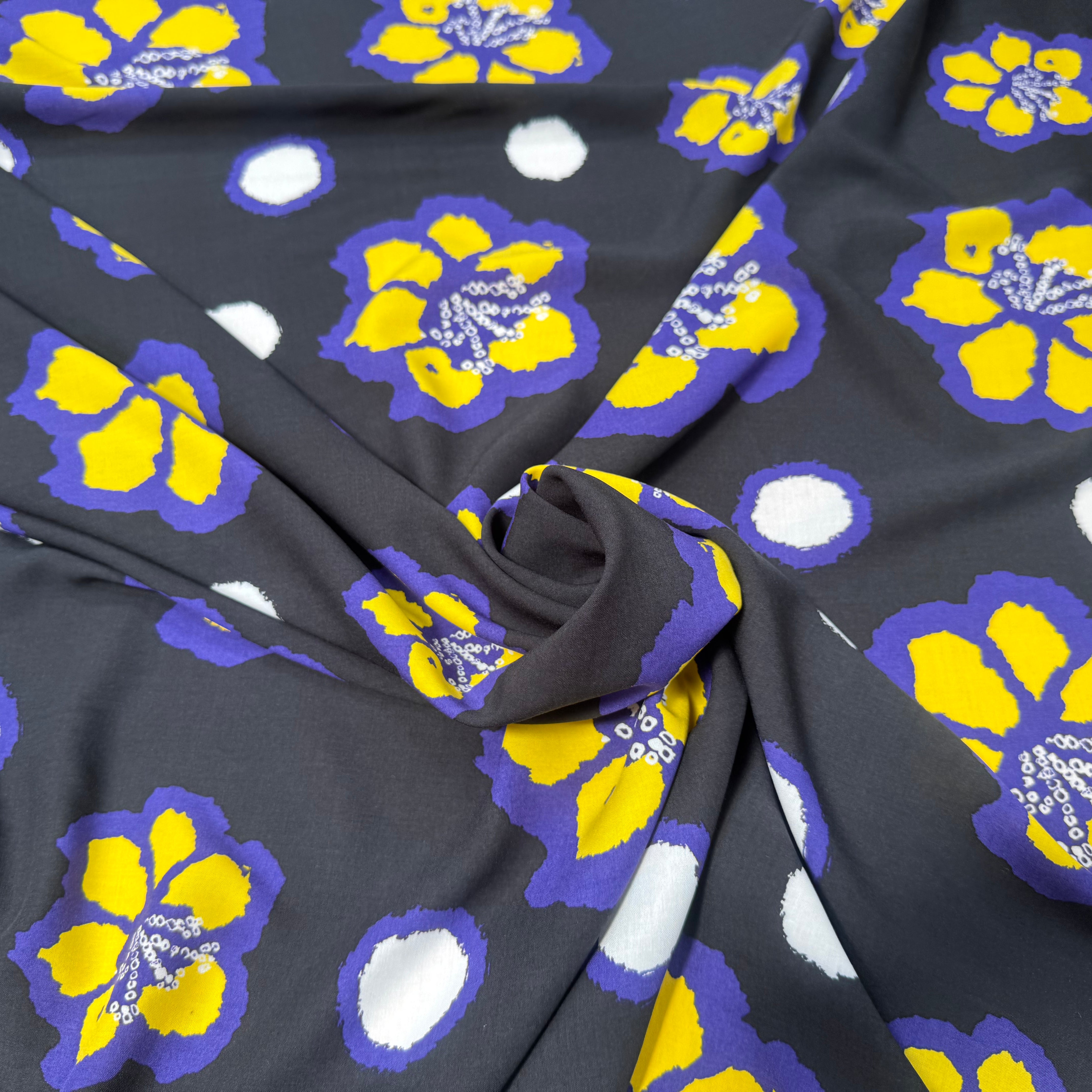 VISCOSE FOND NOIR FLEURS VIOLET - My Little Coupon