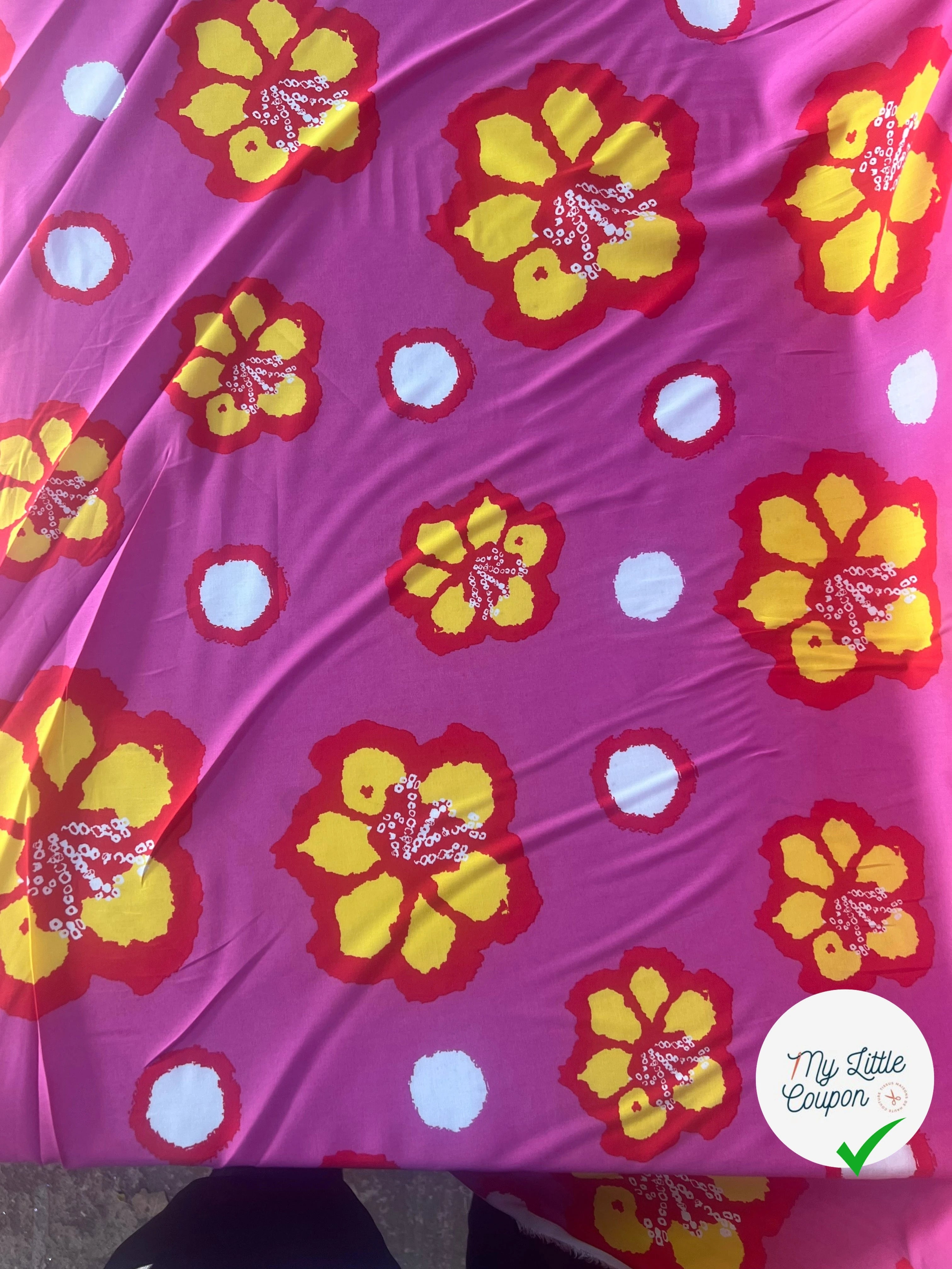 VISCOSE FOND ROSE FLEURS JAUNE - My Little Coupon