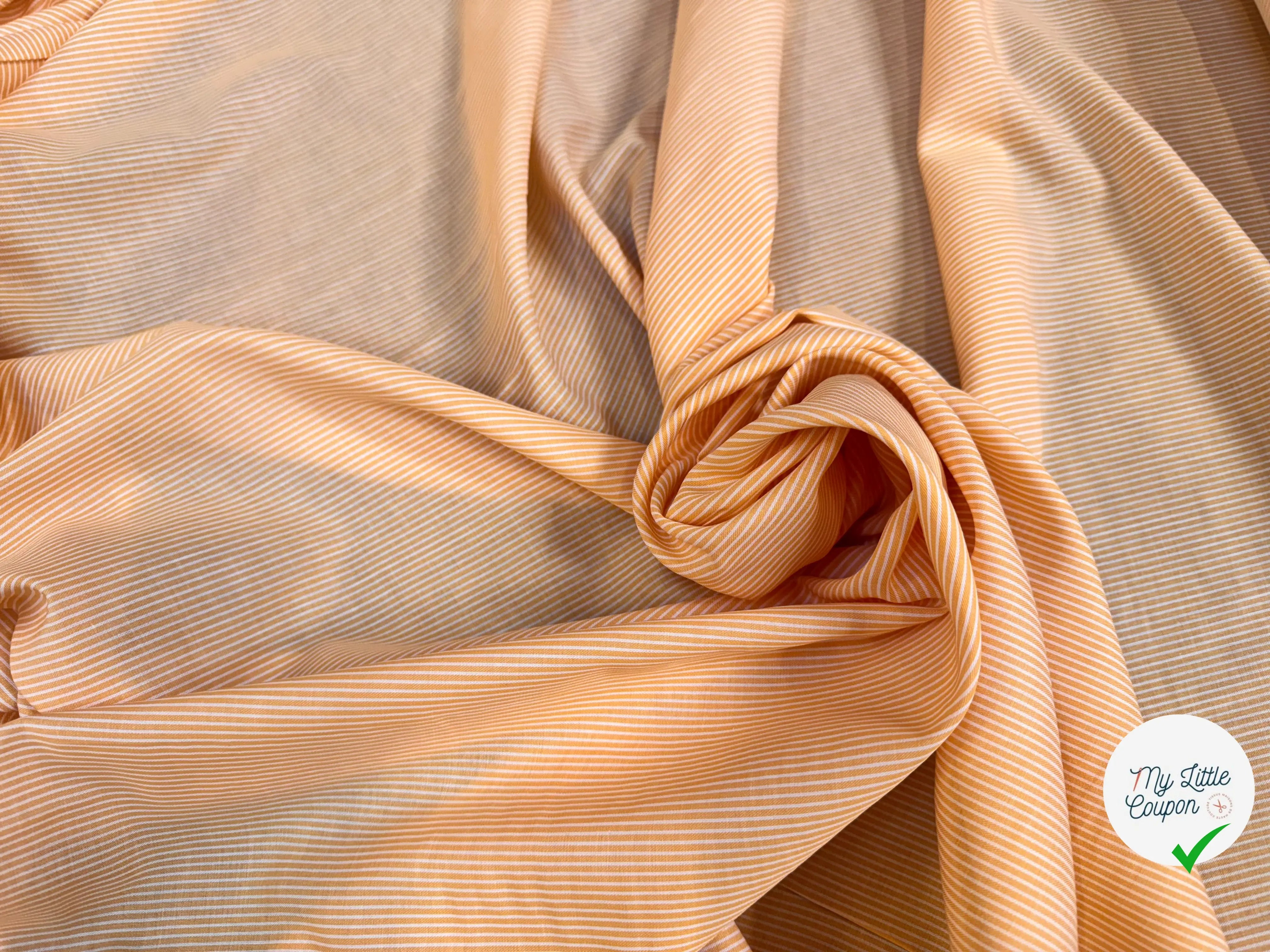 VISCOSE FROIDE RAYURES FOND ORANGE - My Little Coupon