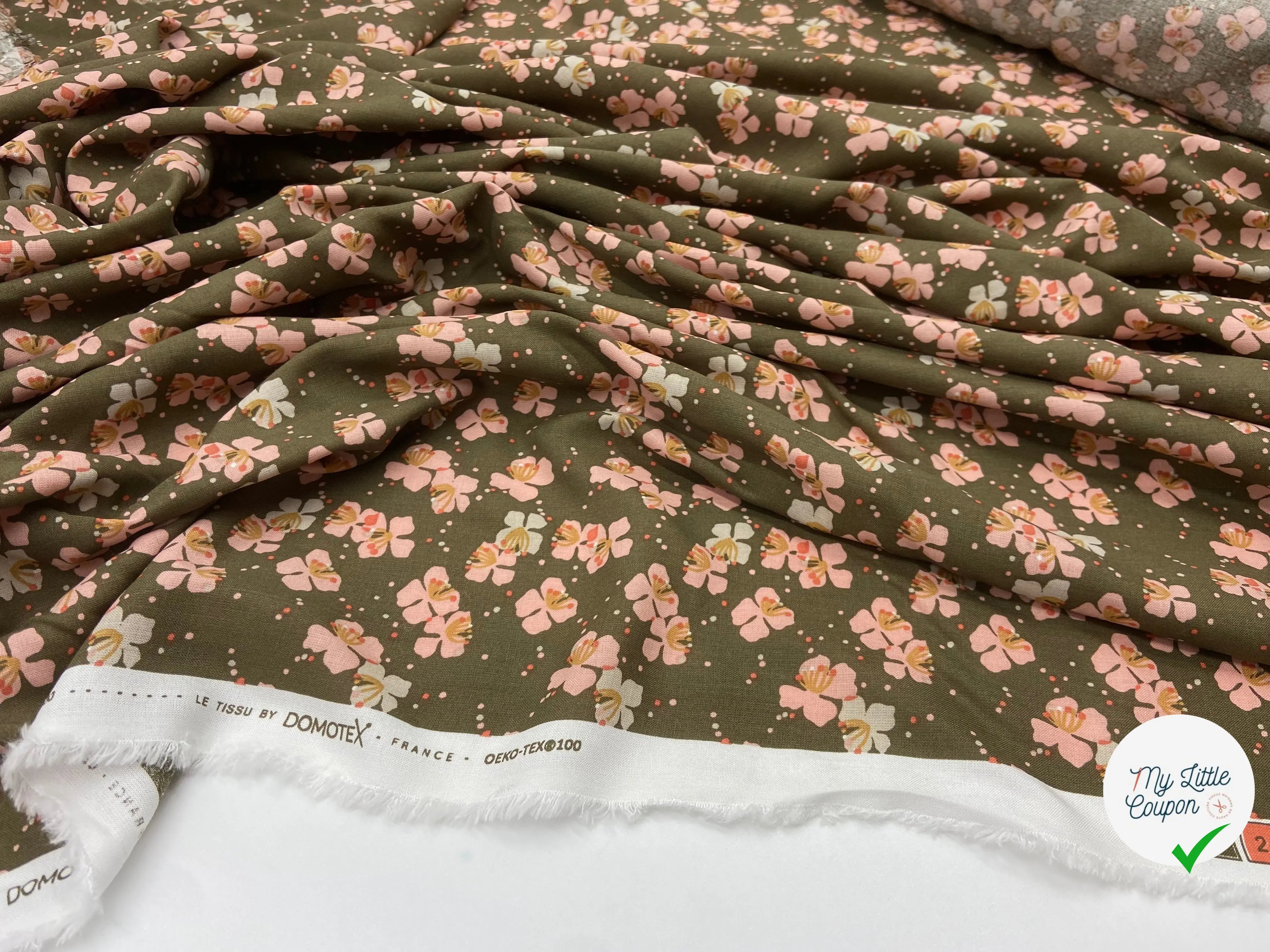VISCOSE IMPRESSION FLEURS FLOTTANTES - My Little Coupon - tissu - coudre