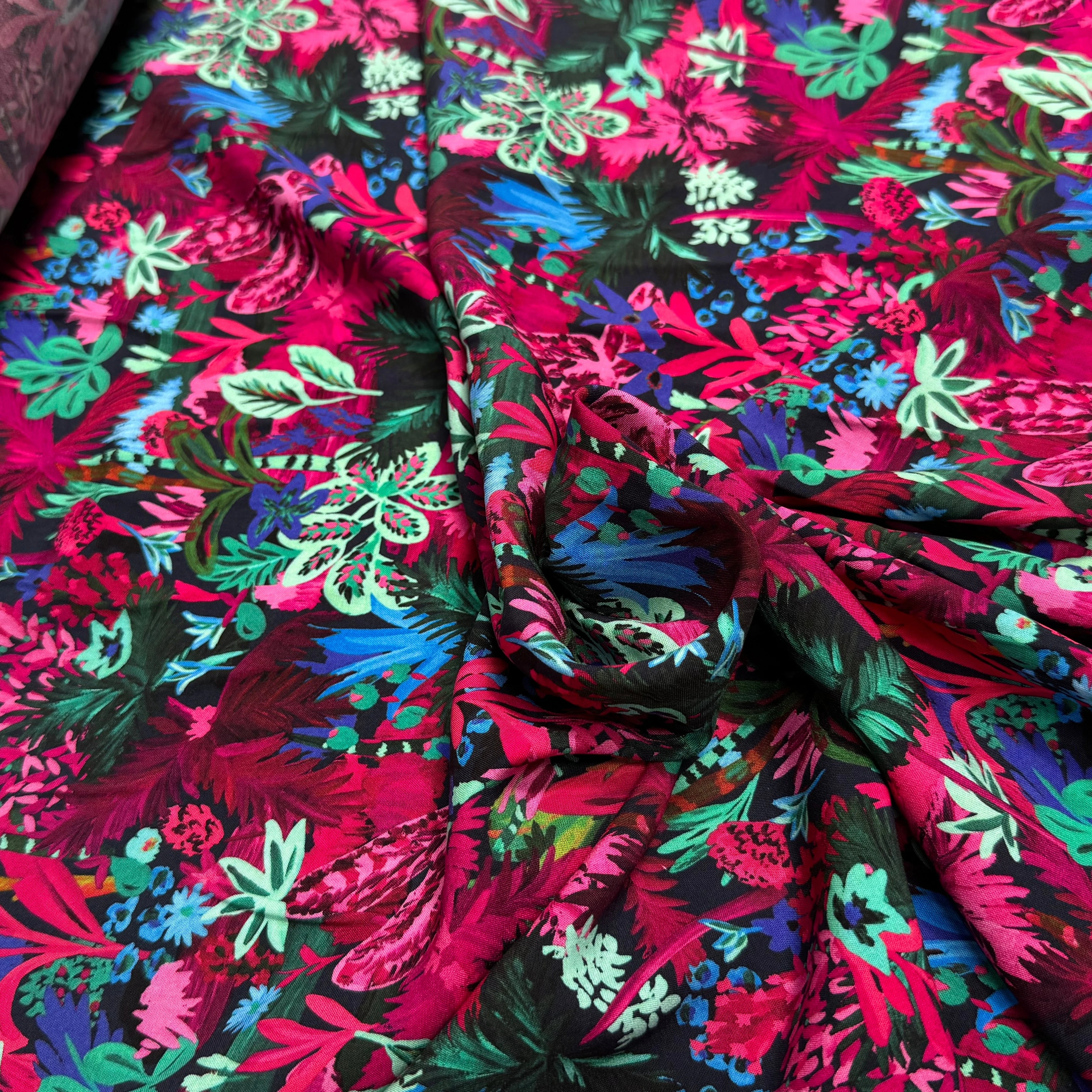 VISCOSE IMPRIMÉ FLUORESCENT MULTICOLORE CARMEN FLUORESCENT - My Little Coupon