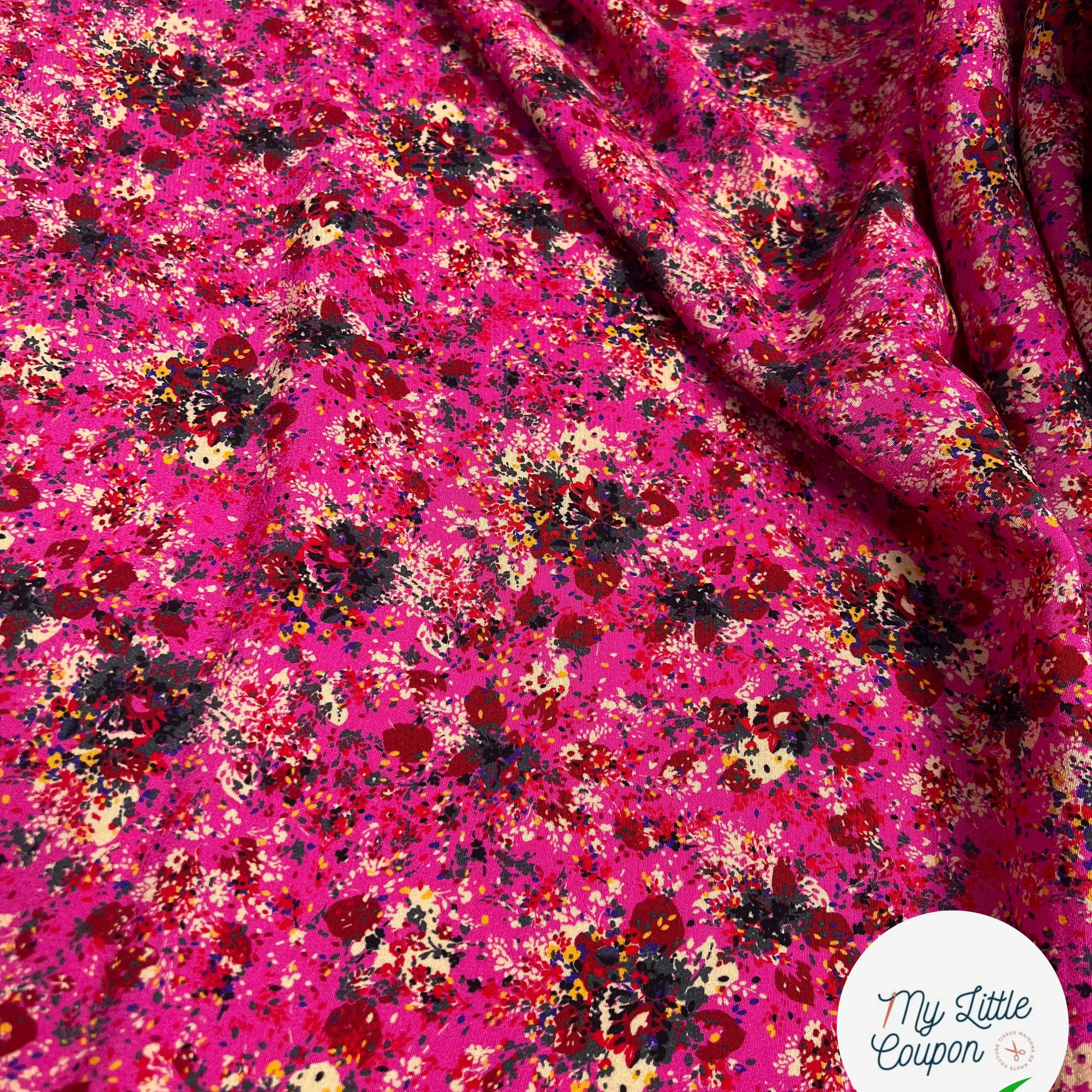 VISCOSE IMPRIMÉ FOND ROSE MOTIFS BOUQUET DE FLEURS - My Little Coupon