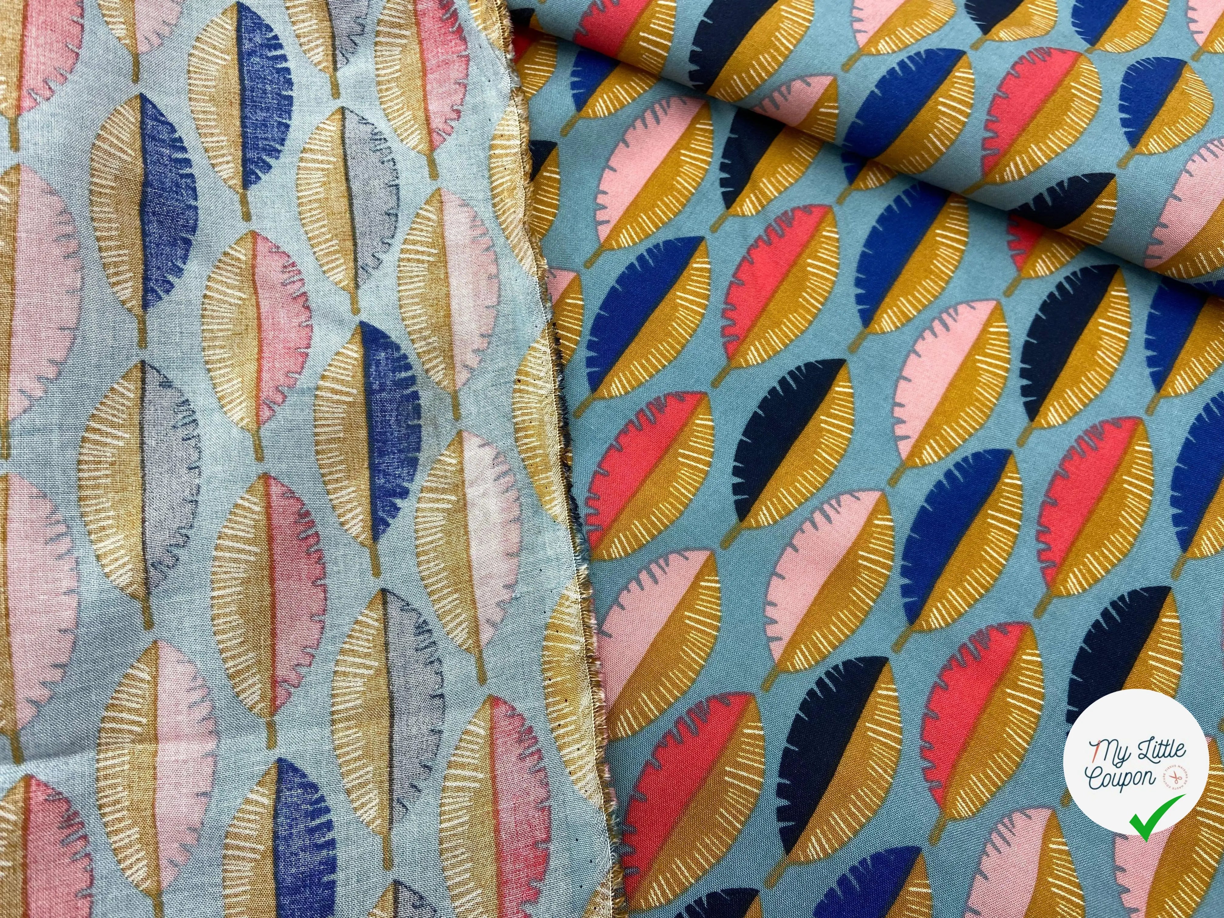 VISCOSE IMPRIMÉE FEUILLES MULTICOLORE FOND BLEU - My Little Coupon - tissu - coudre