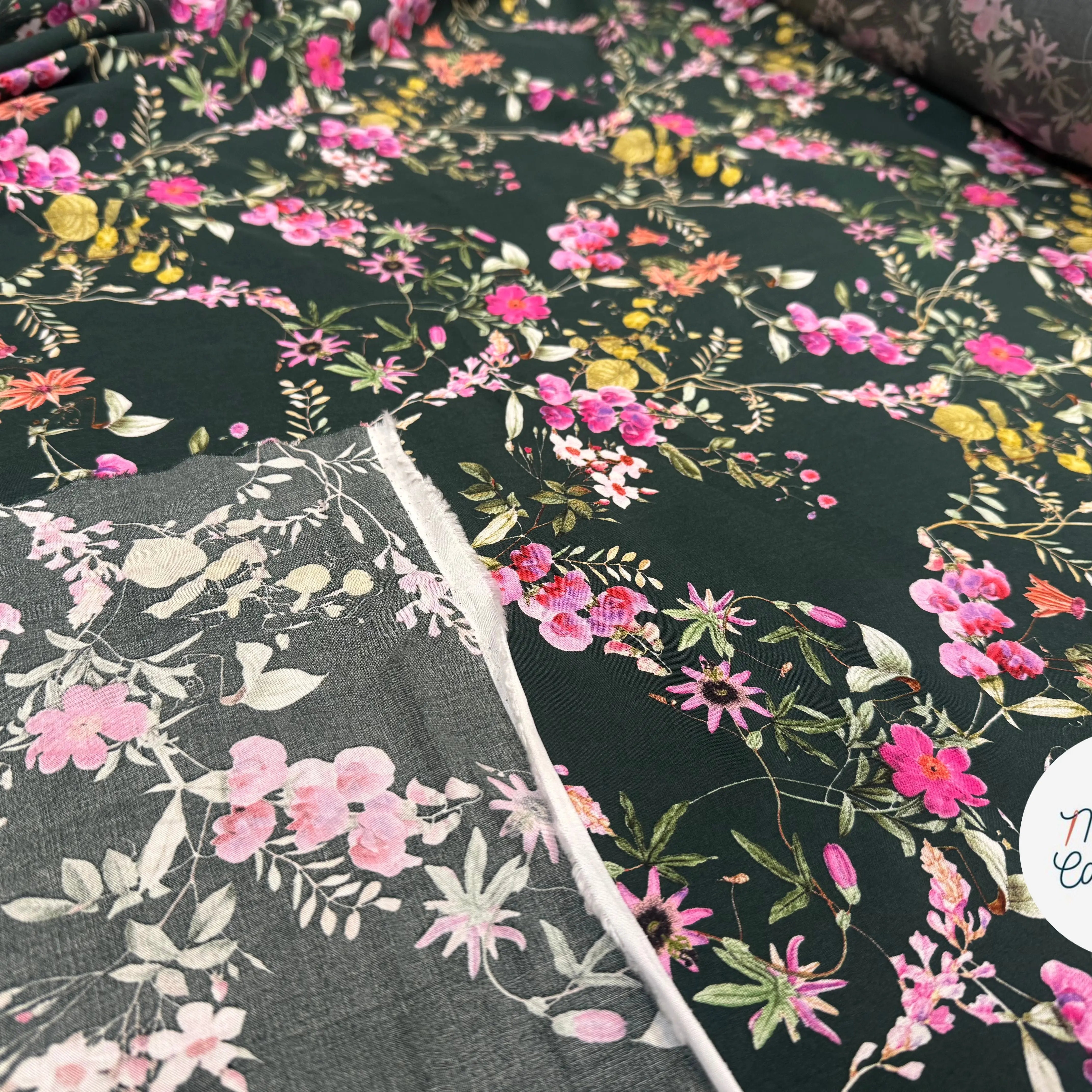 VISCOSE IMPRIMÉE VERTE FLORALE PRINTEMPS - My Little Coupon