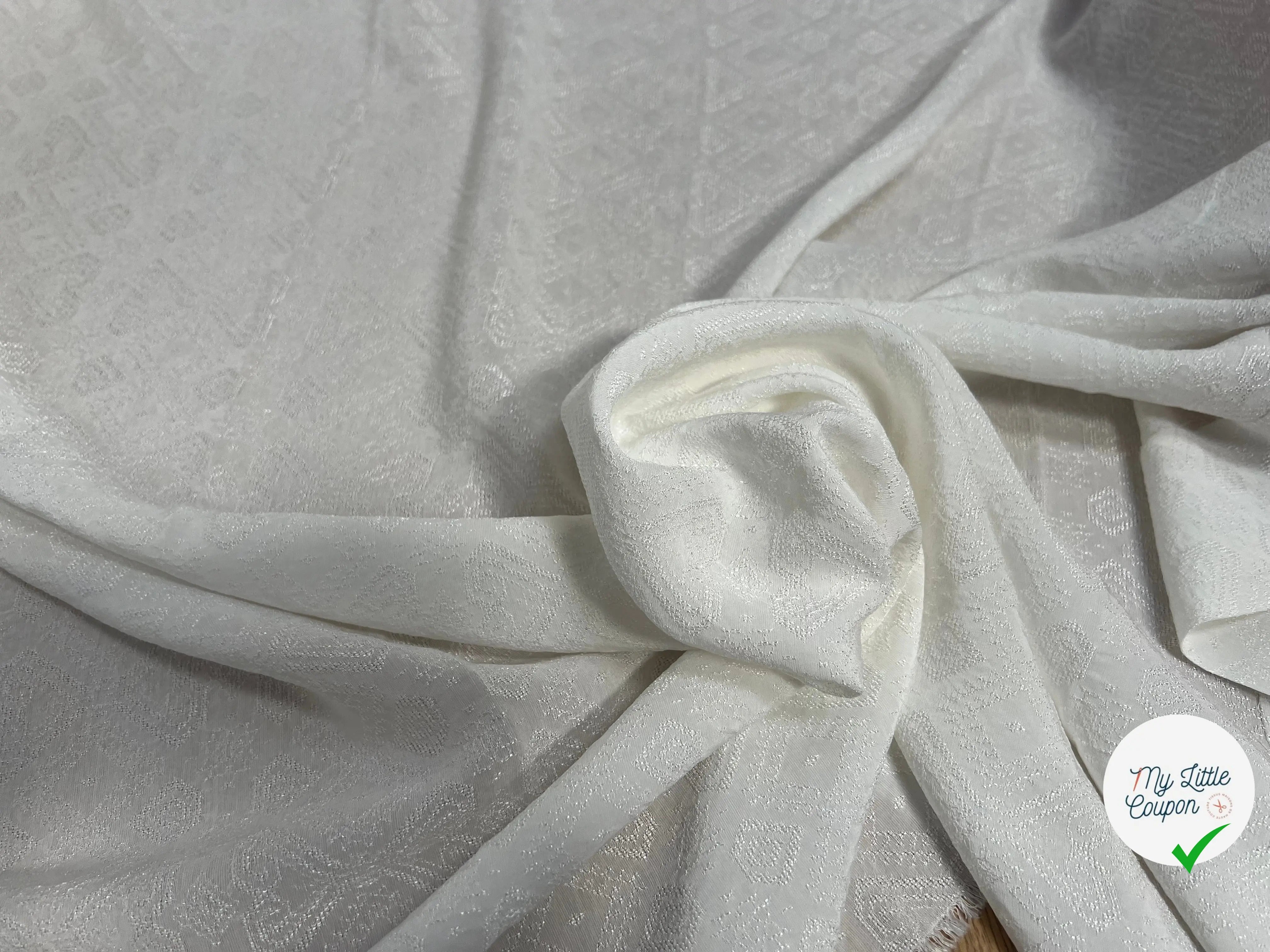 VISCOSE JACQUARD BLANC MOTIFS TONS SUR TONS BRILLANTS - My Little Coupon