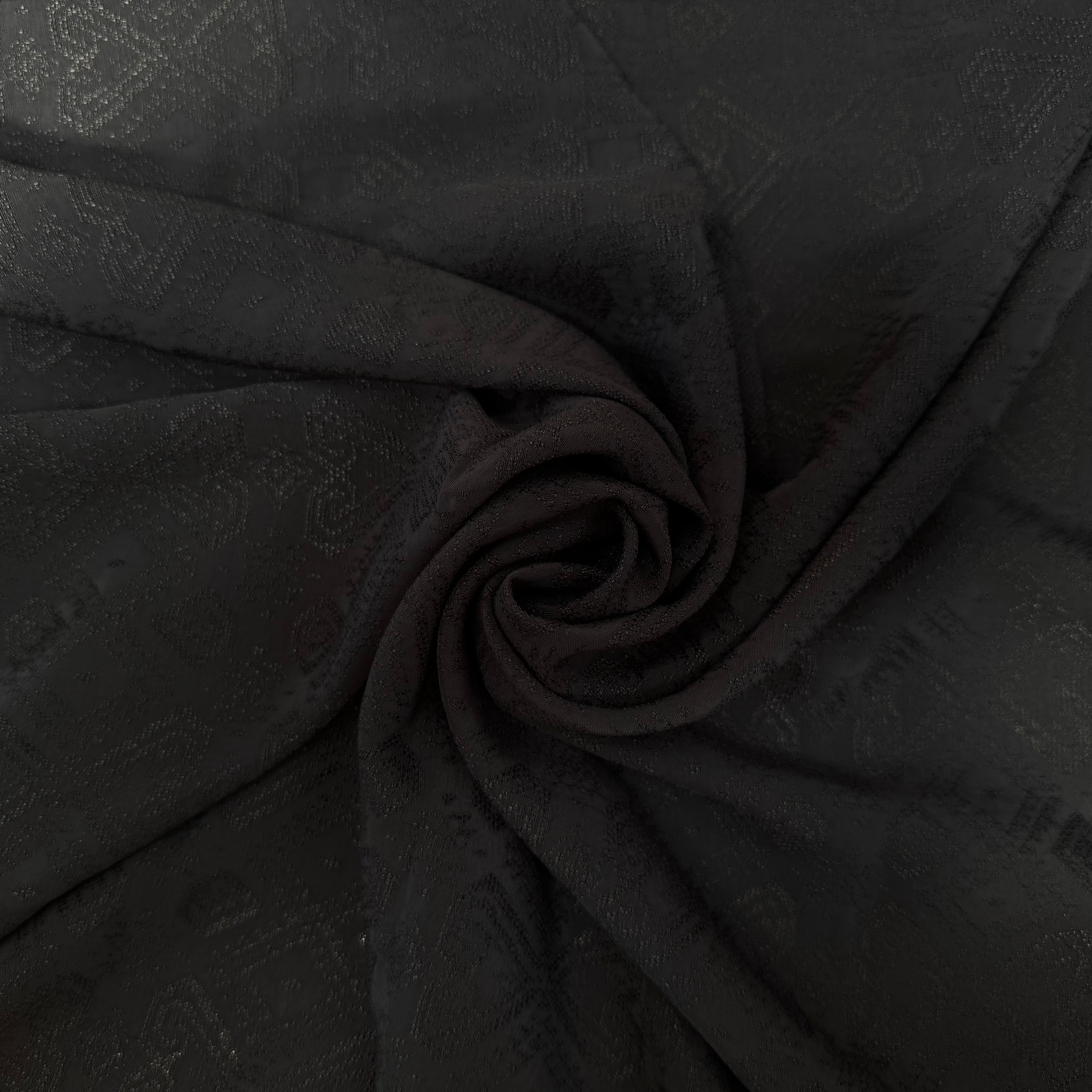 VISCOSE JACQUARD NOIR MOTIFS TONS SUR TONS BRILLANTS - My Little Coupon