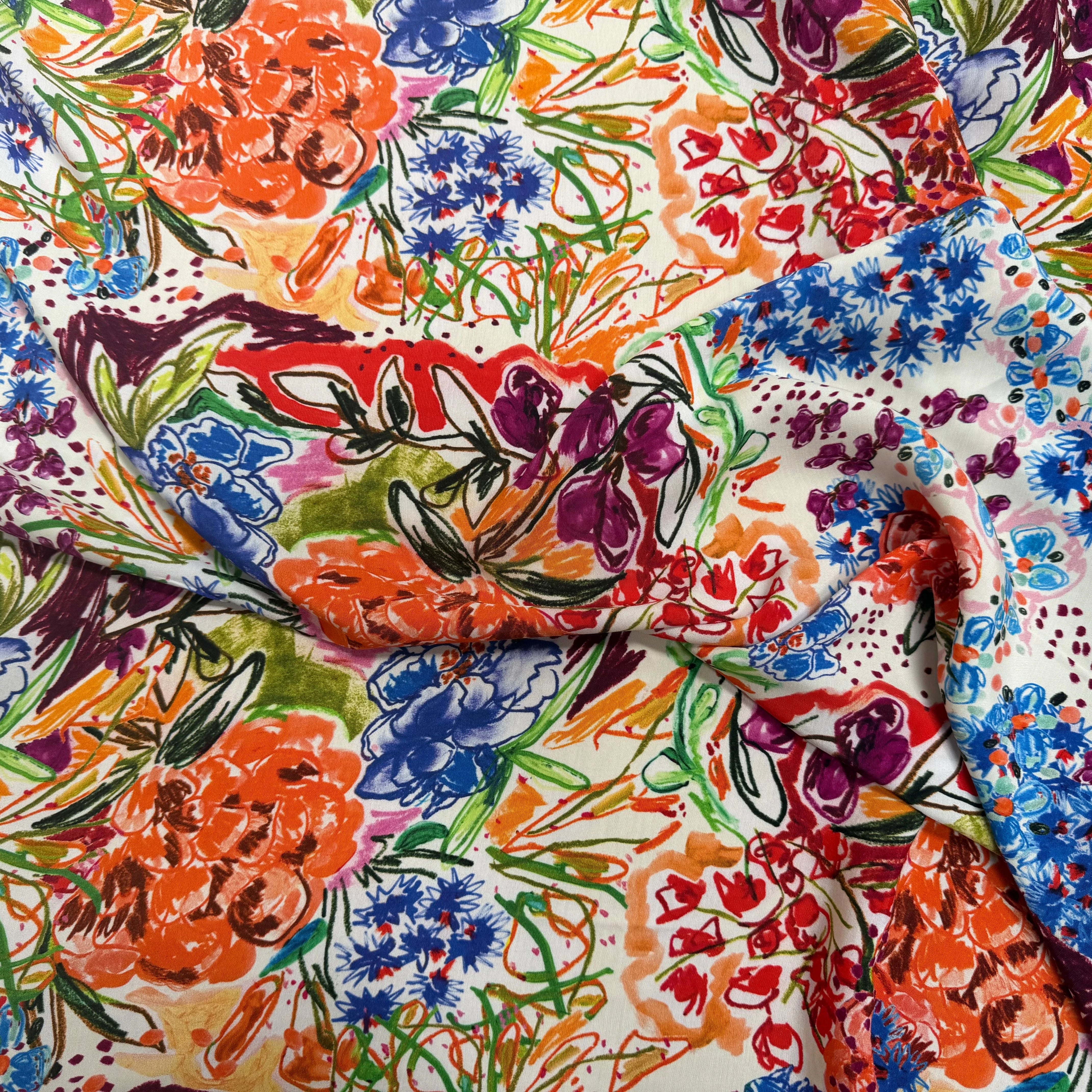 VISCOSE LÉGÈREMENT CREPÉE IMPRIMÉ FLORAL MULTICOLORE FANTASY GARDEN - My Little Coupon