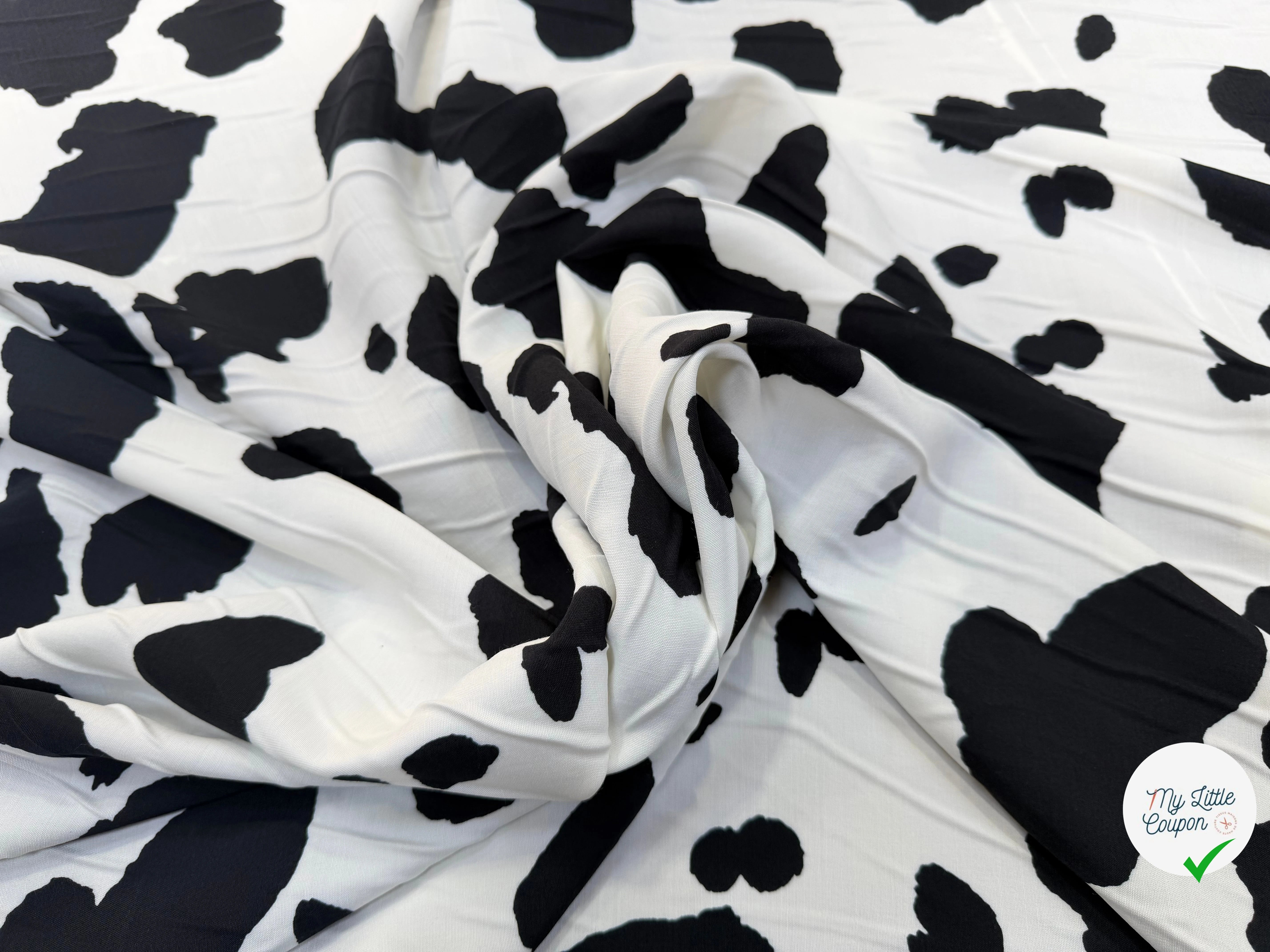 VISCOSE MOTIF ANIMALIER BLANC ET NOIR - My Little Coupon