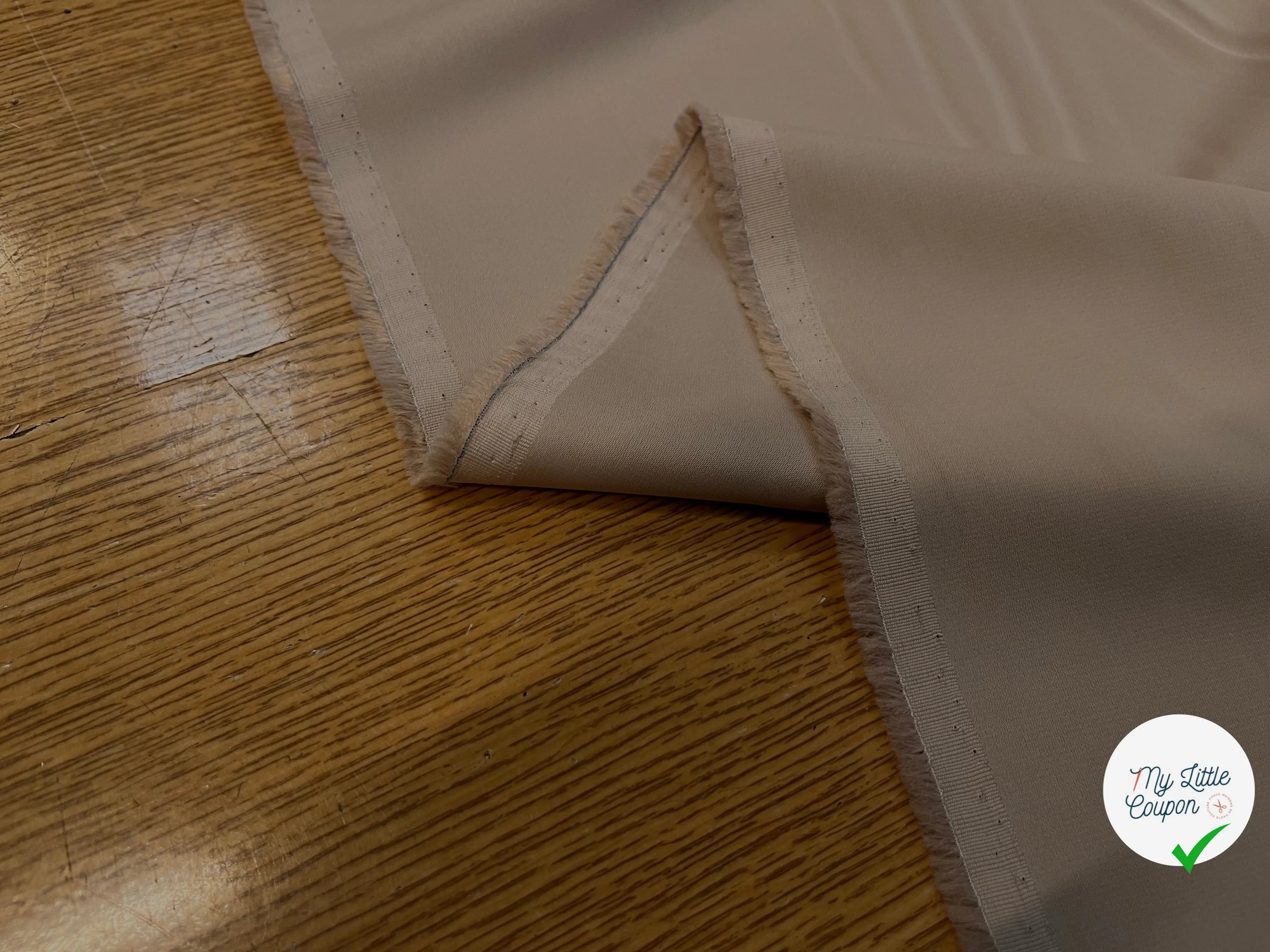 VISCOSE SATINÉE STRETCH ULTRA DOUX UNI SABLE - My Little Coupon