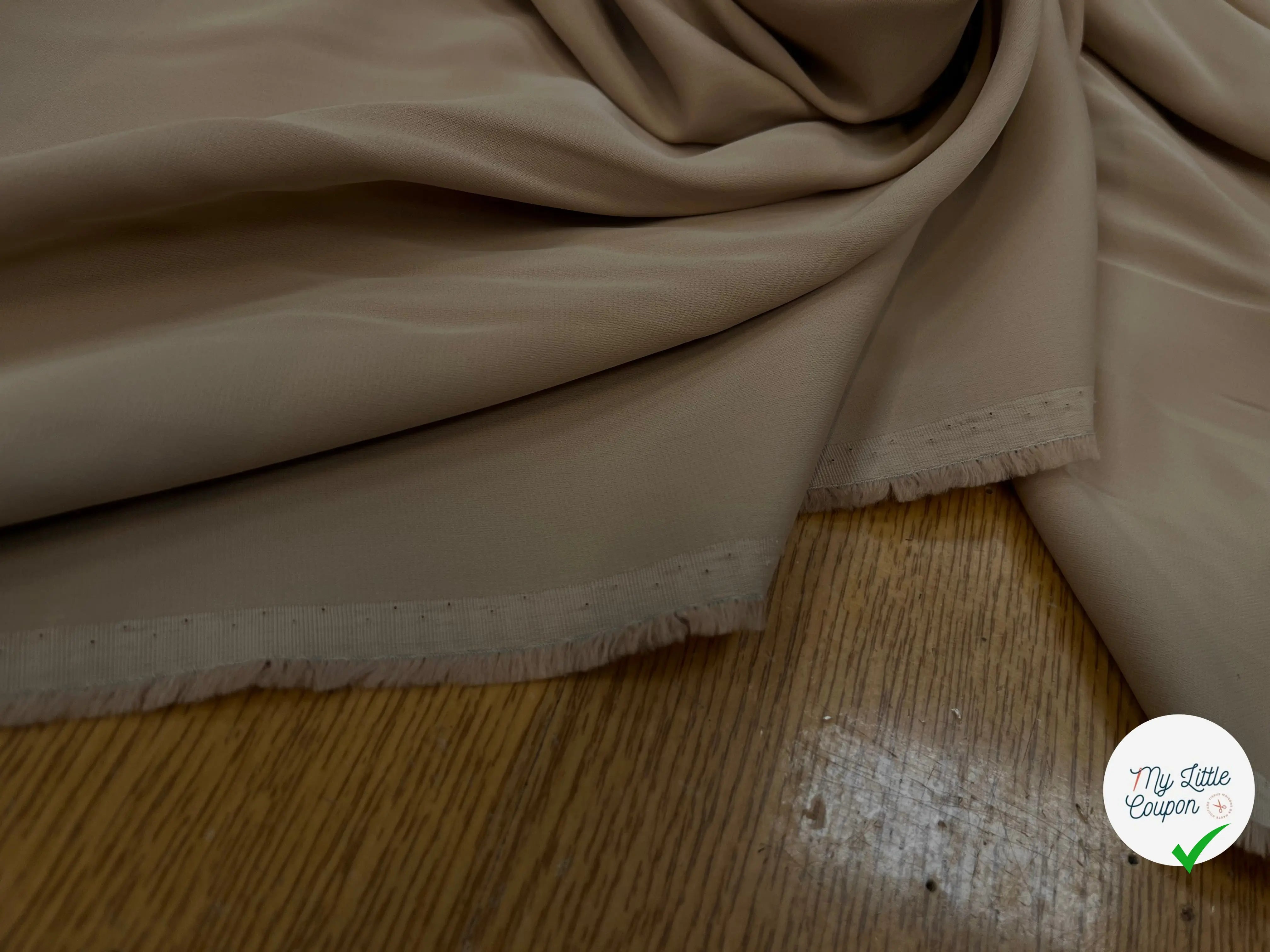 VISCOSE SATINÉE STRETCH ULTRA DOUX UNI SABLE - My Little Coupon