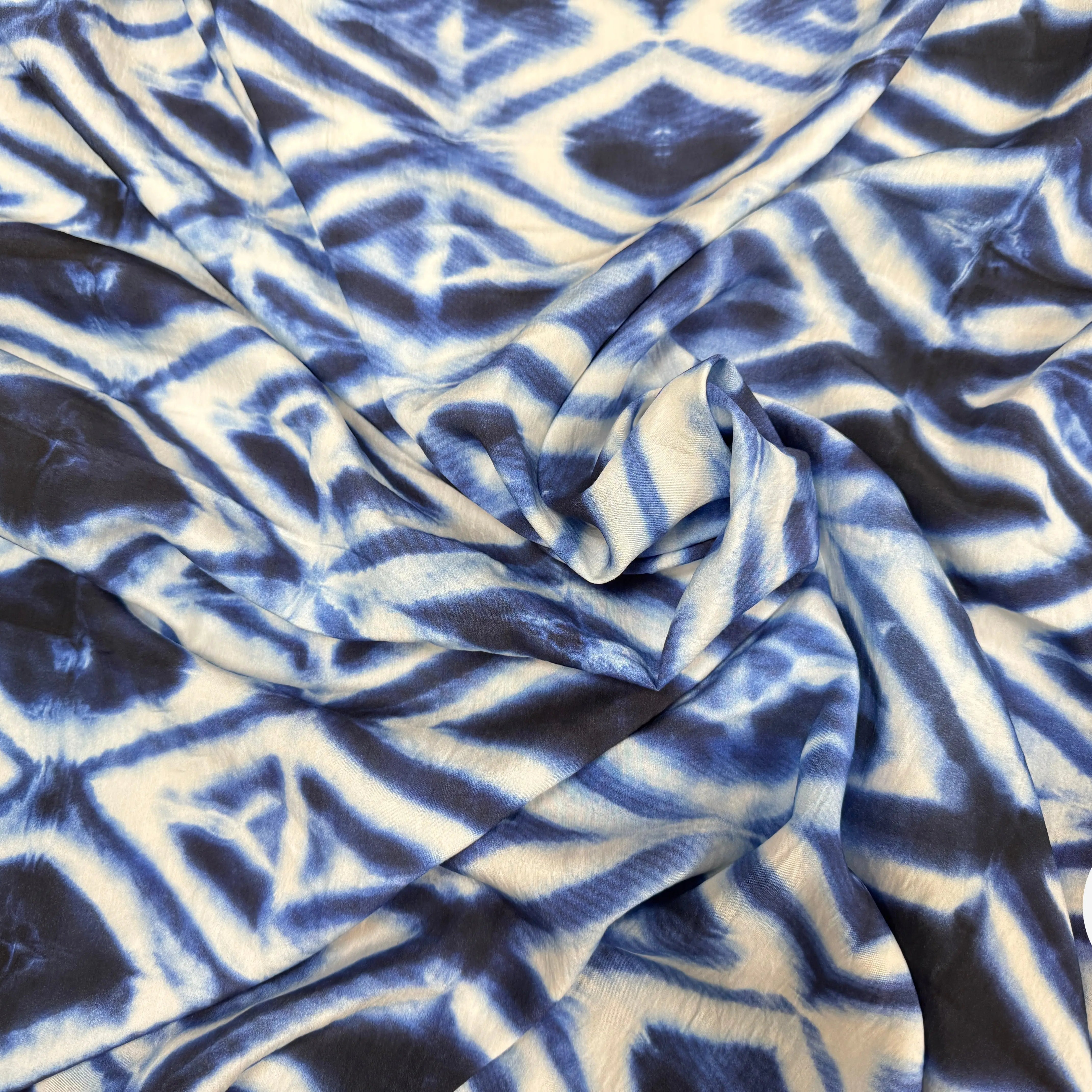 VISCOSE TOUCHE PEAU DE PECHE BLEU - My Little Coupon