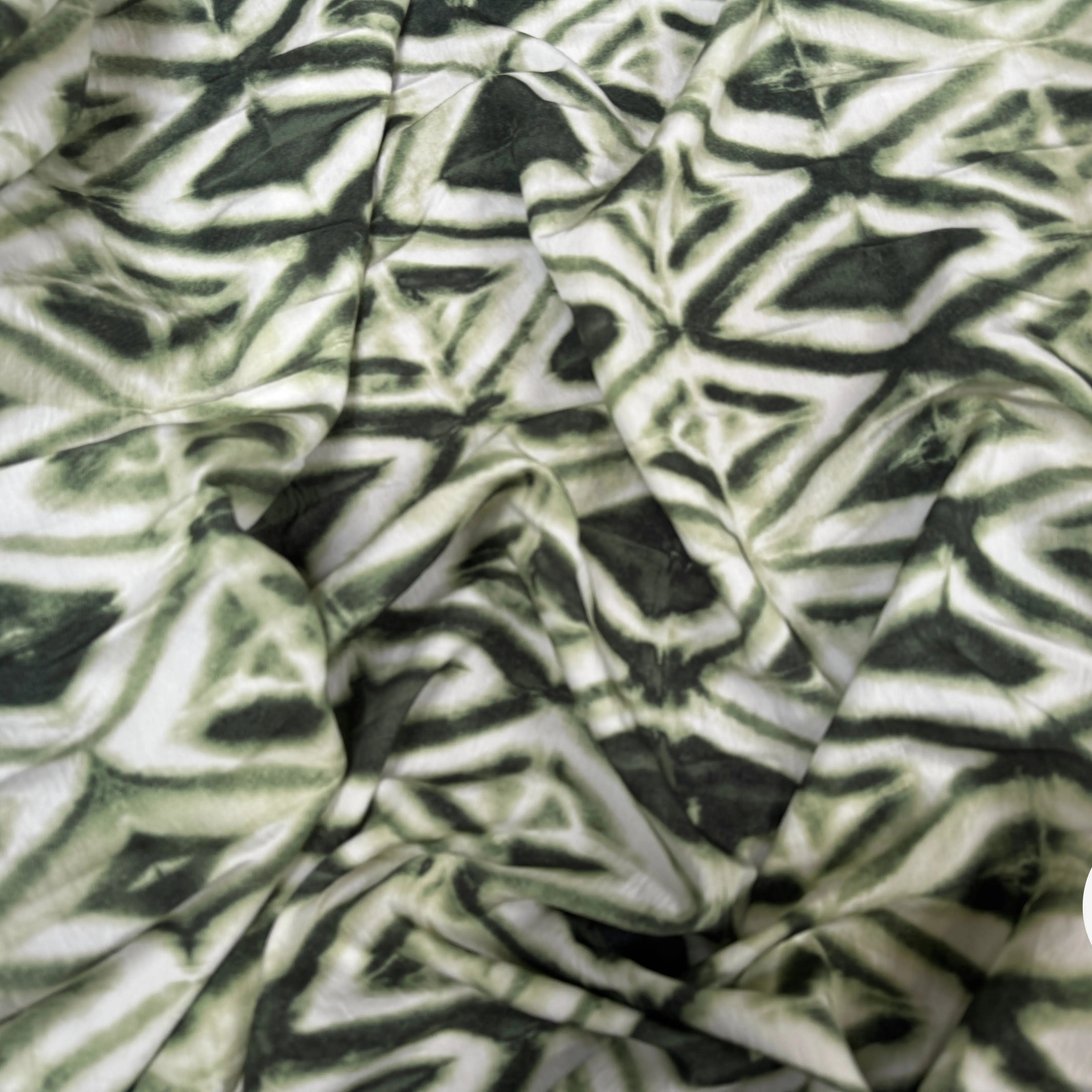 VISCOSE TOUCHE PEAU DE PECHE VERT - My Little Coupon