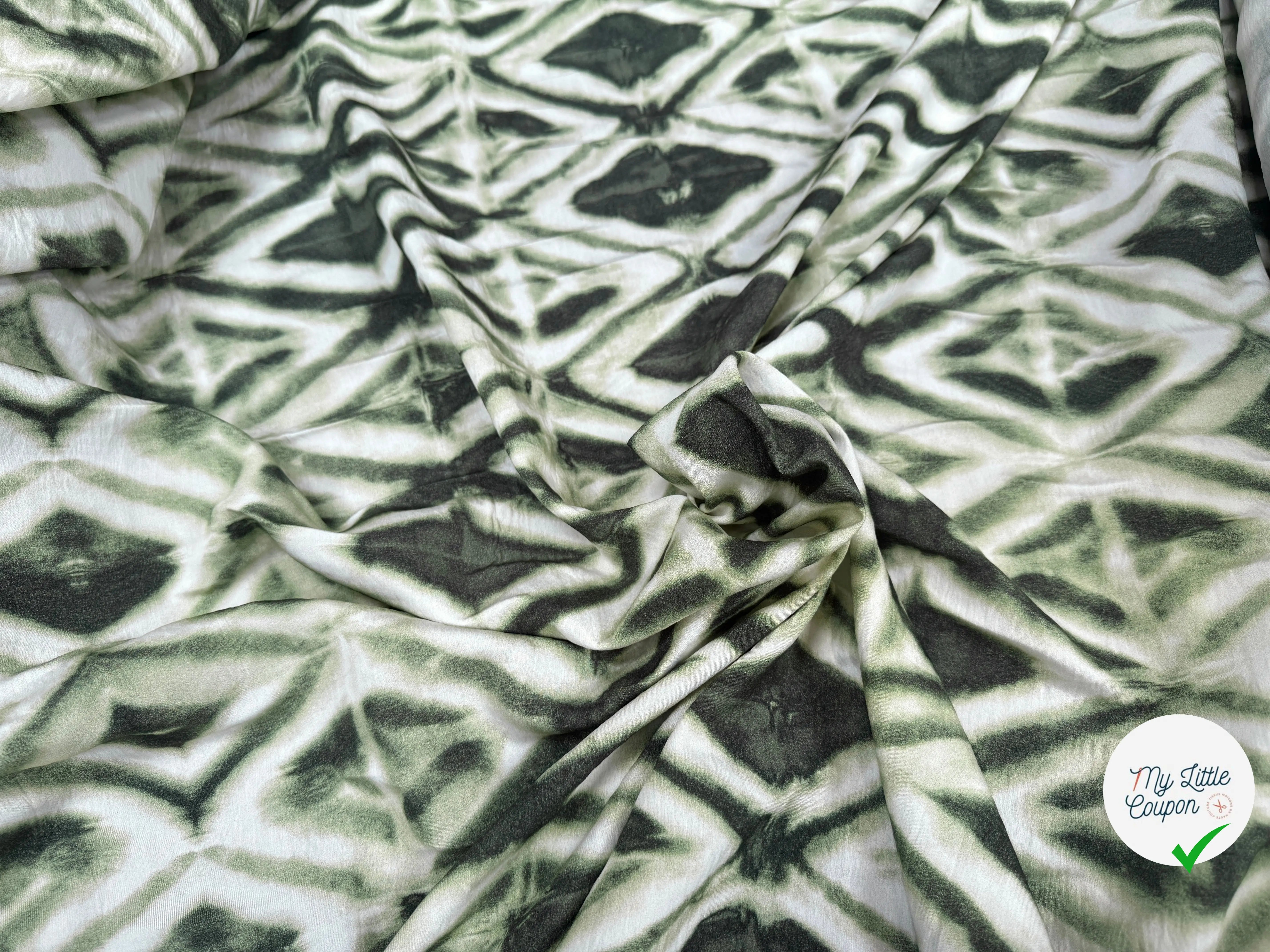 VISCOSE TOUCHE PEAU DE PECHE VERT - My Little Coupon