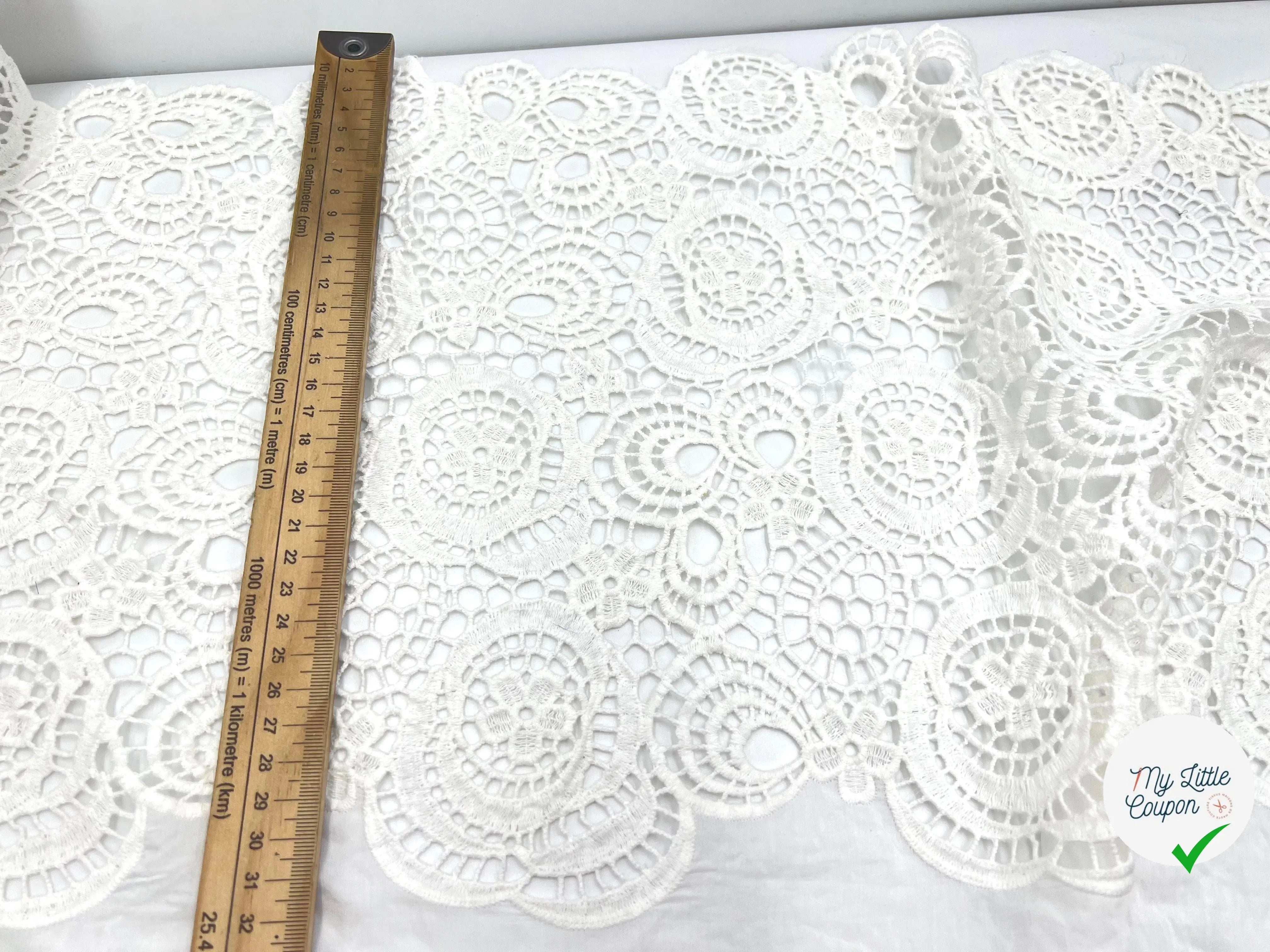 VOILE À BASE GUIPURE ROSACE DE MARGUERITES - My Little Coupon - tissu - coudre