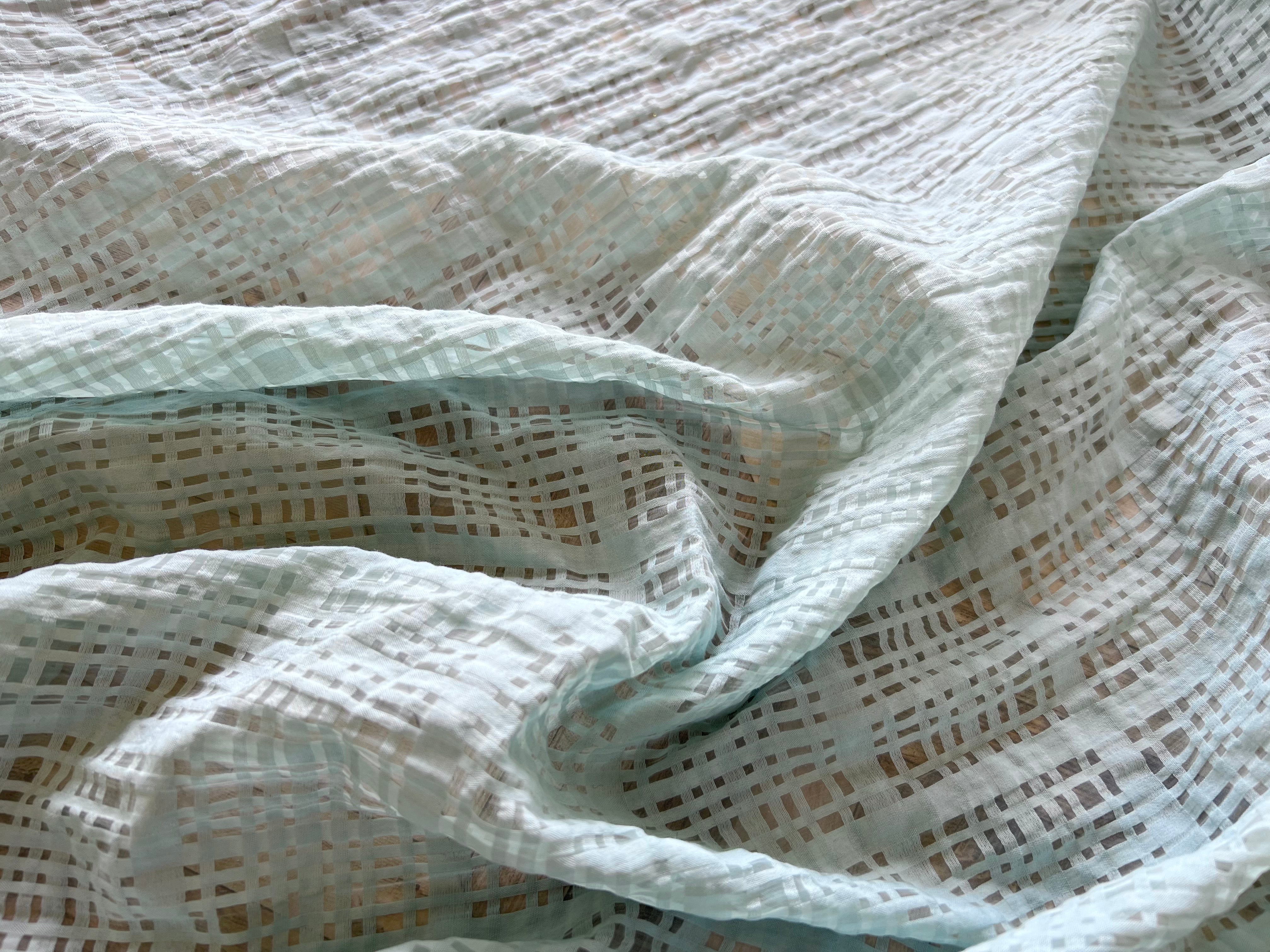 VOILE À PETIT CARREAUX TRANSPARENT - My Little Coupon