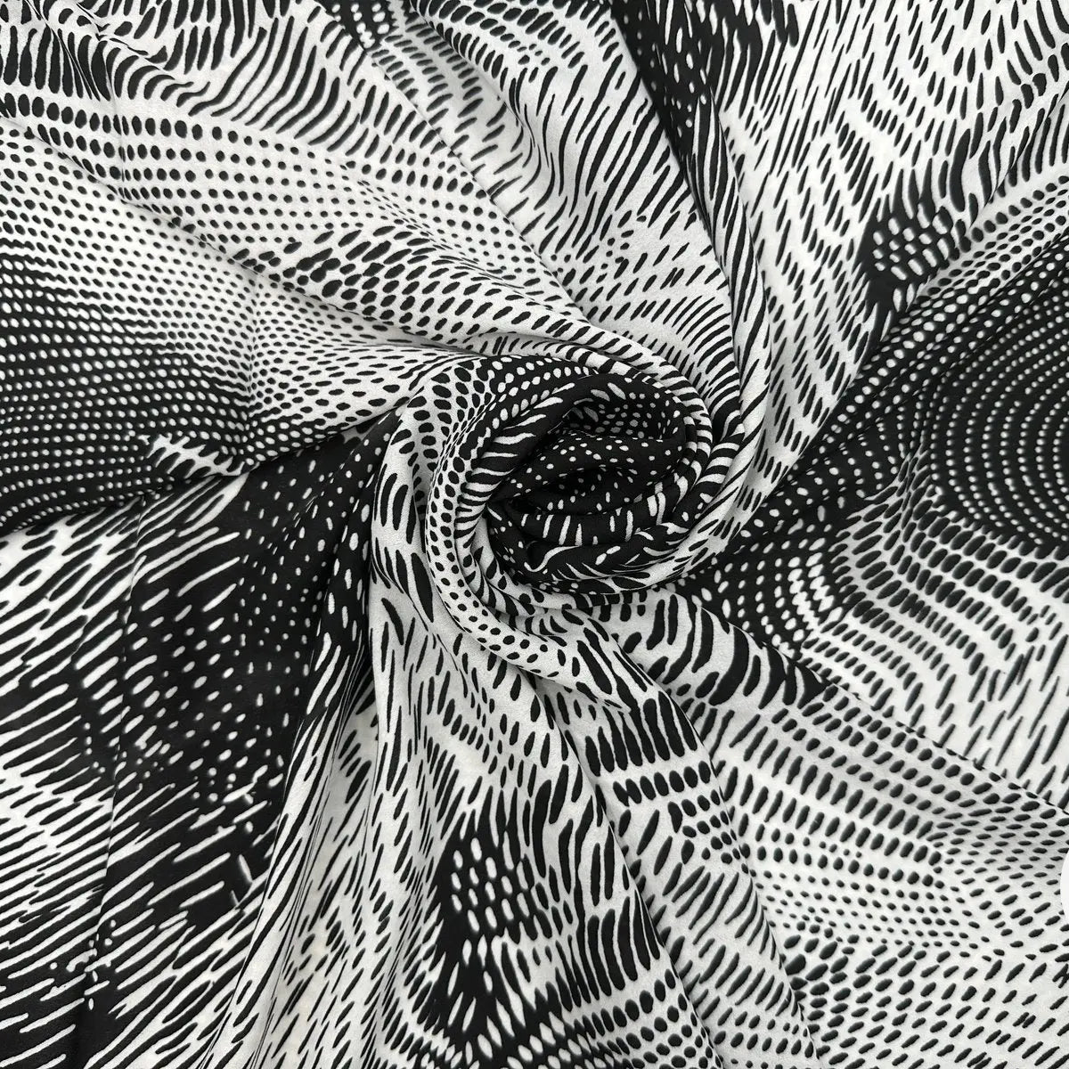 VOILE CHIFFON BLACK AND WHITE ANIMALIER MLC INTERN