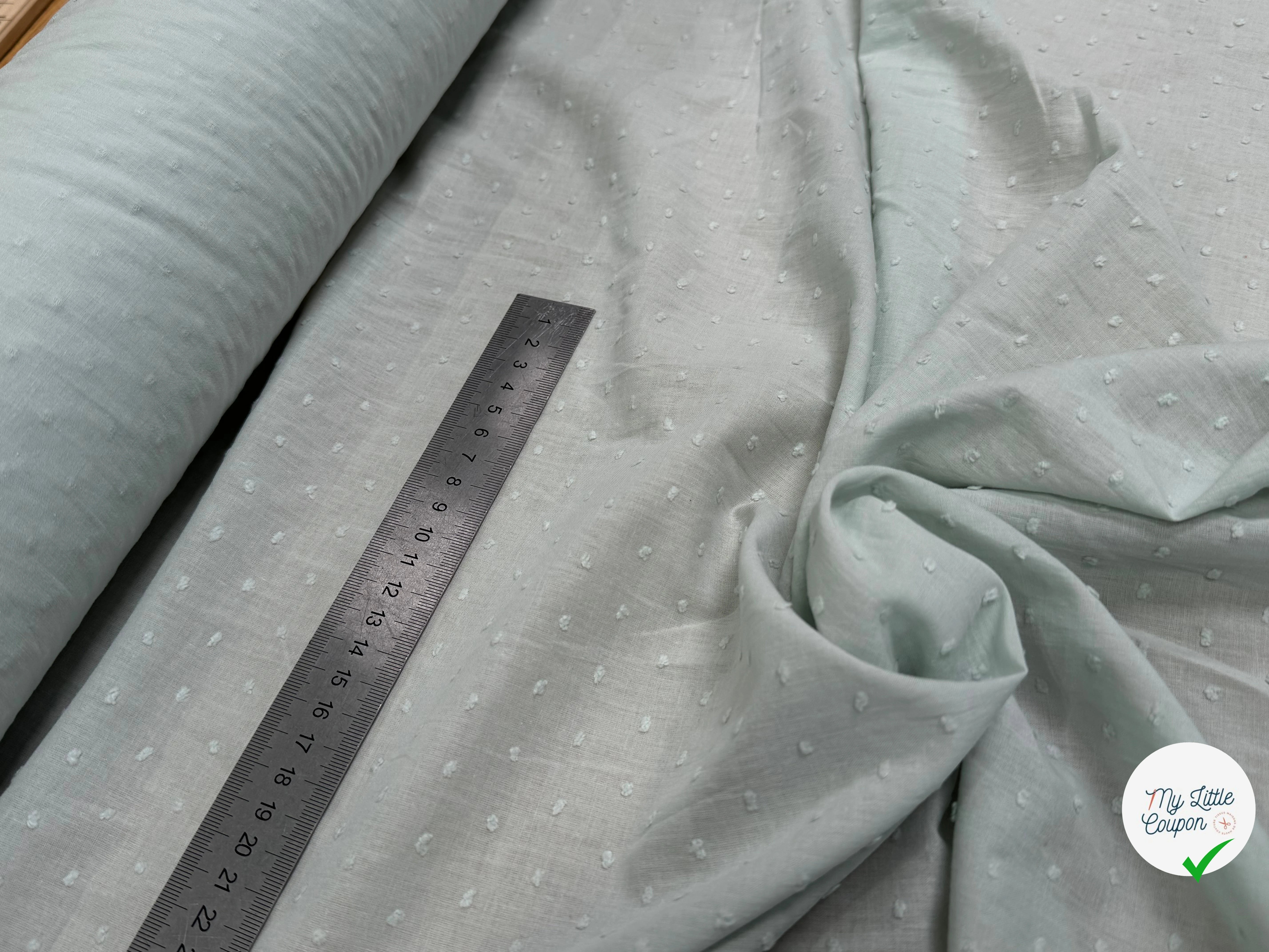 VOILE COTON PLUMETIS LIGHT GREEN - My Little Coupon