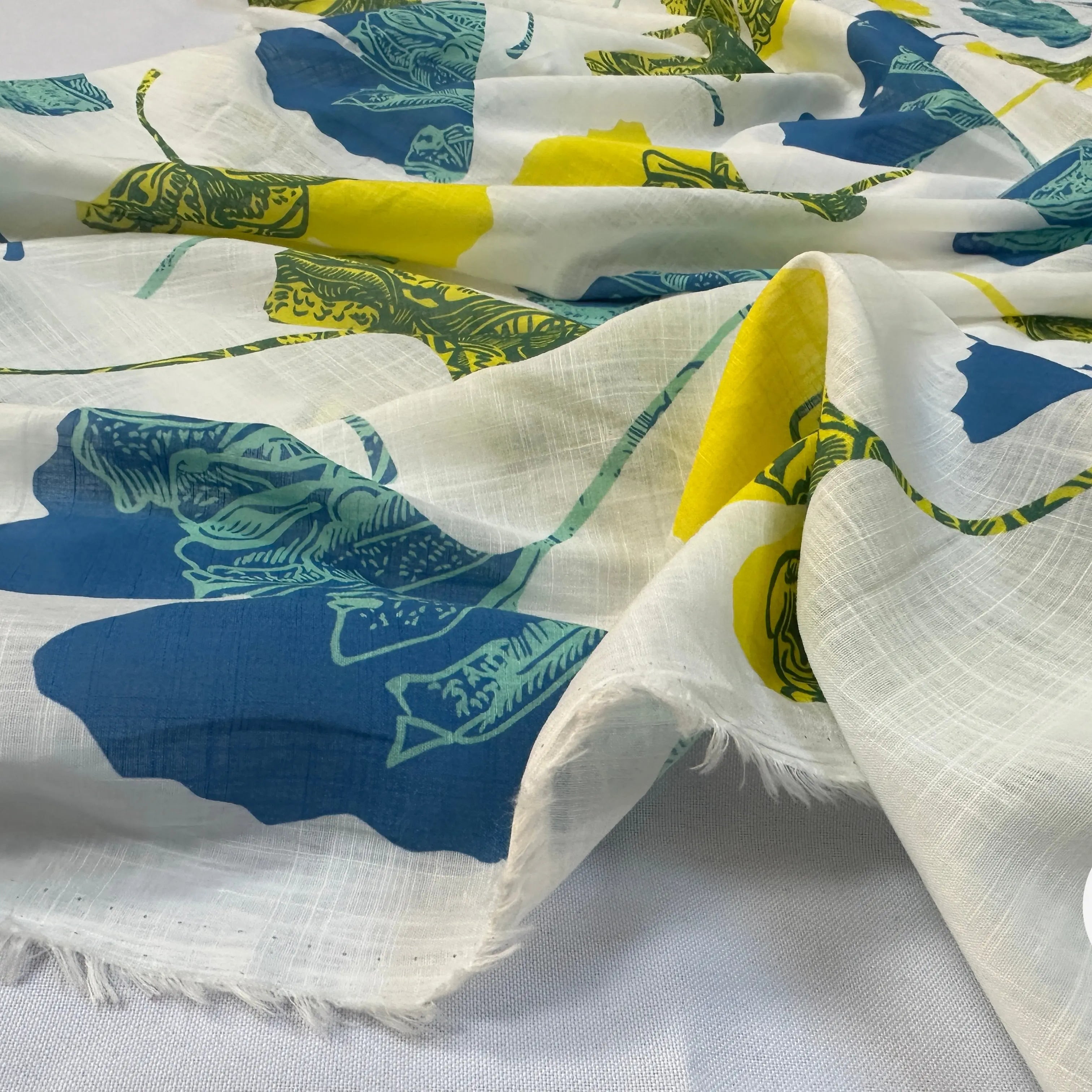 VOILE COTON QUADRILLÉ PETALES JAUNE ET BLEU - My Little Coupon