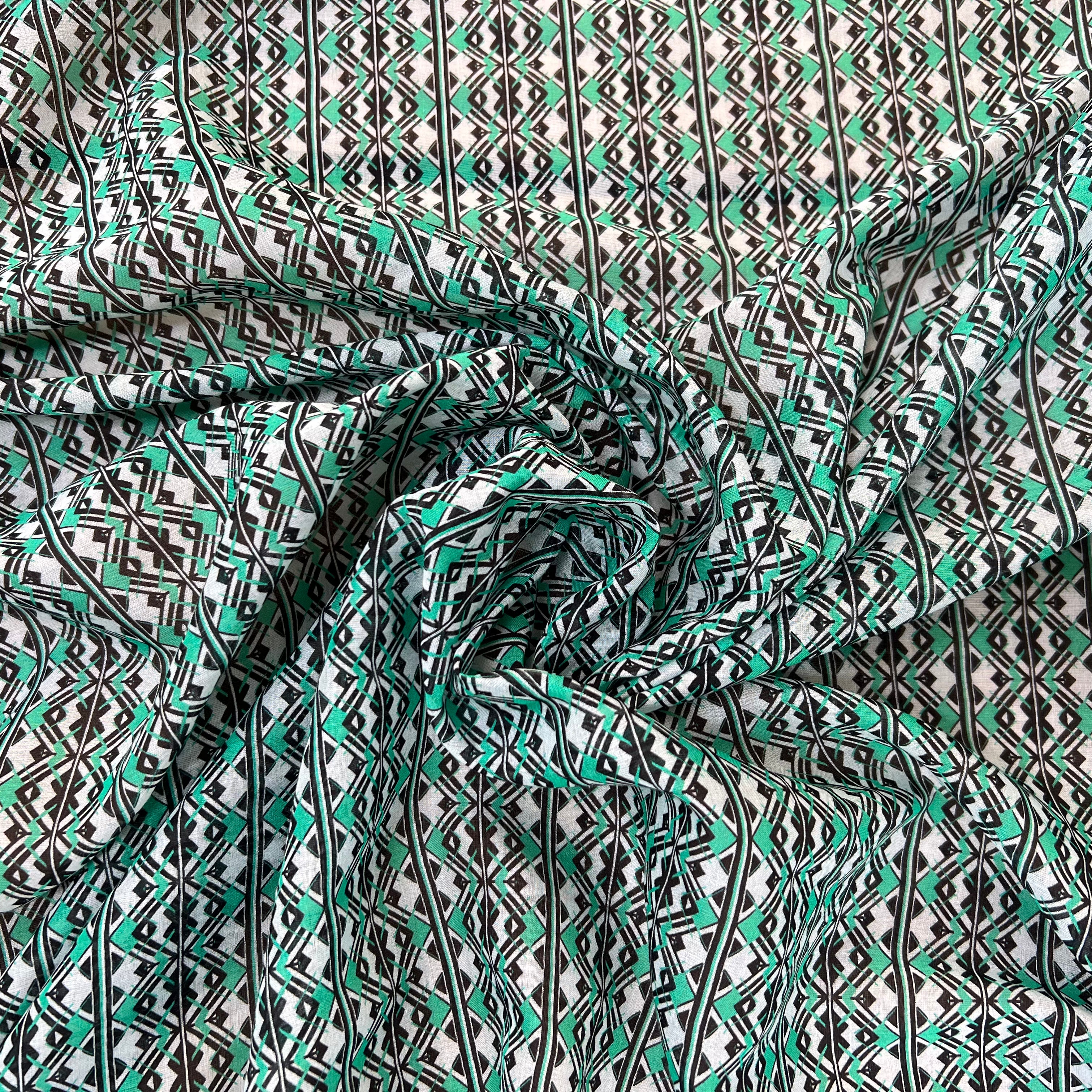 VOILE DE COTON À MOTIF GÉOMÉTRIQUE - My Little Coupon