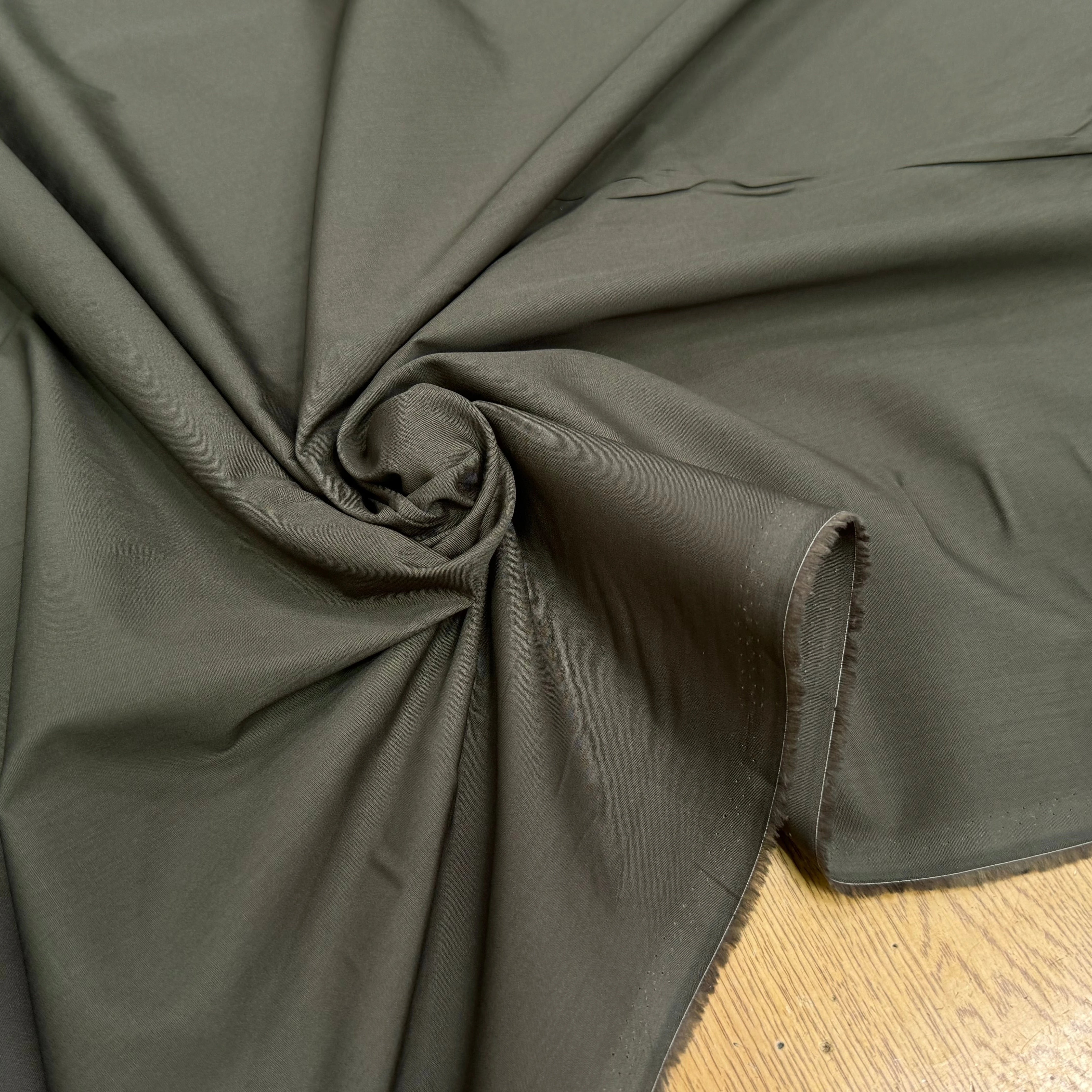 VOILE DE COTON BRUTE VERT KAKI - My Little Coupon