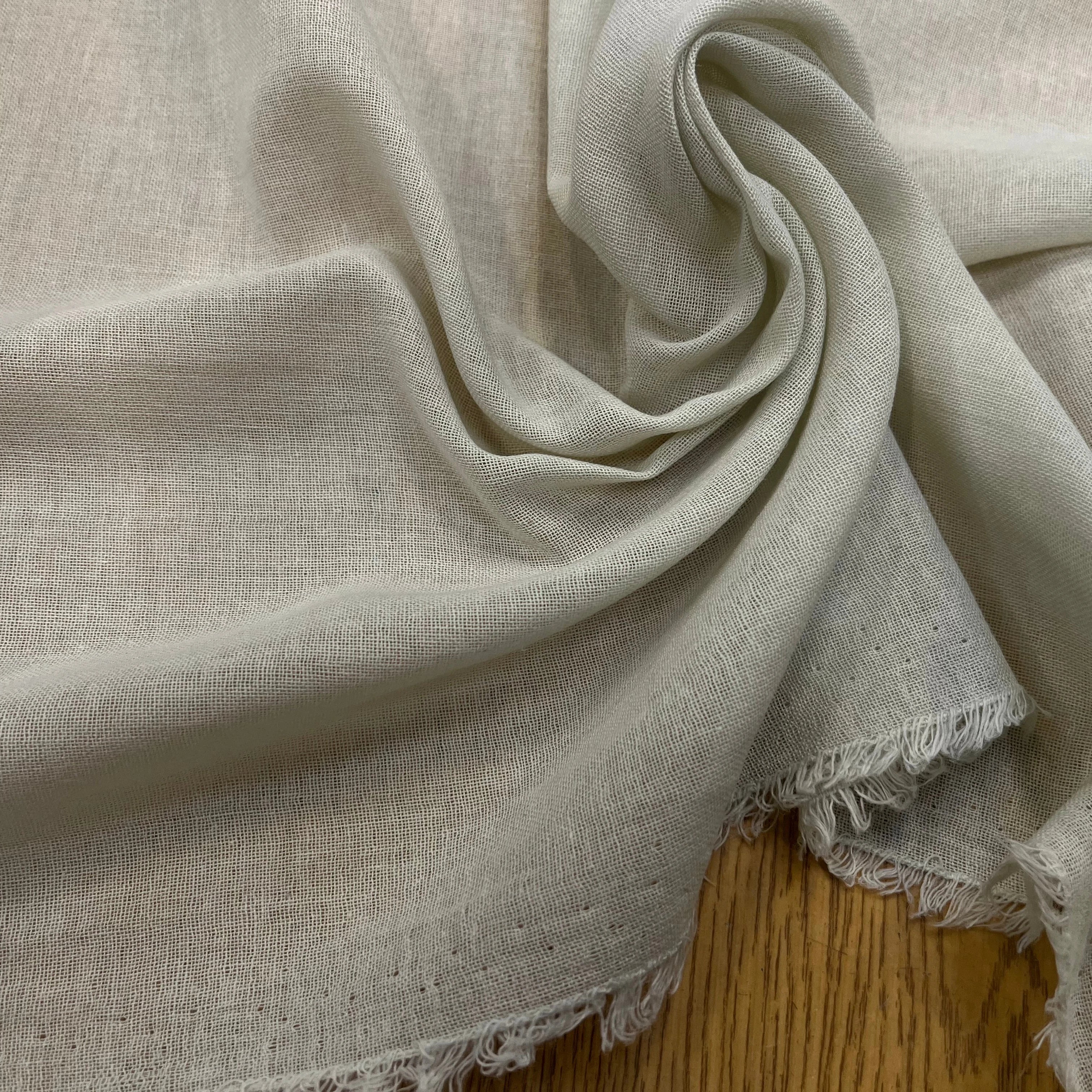 VOILE DE COTON FLUIDE BLANC CASSÉ - My Little Coupon