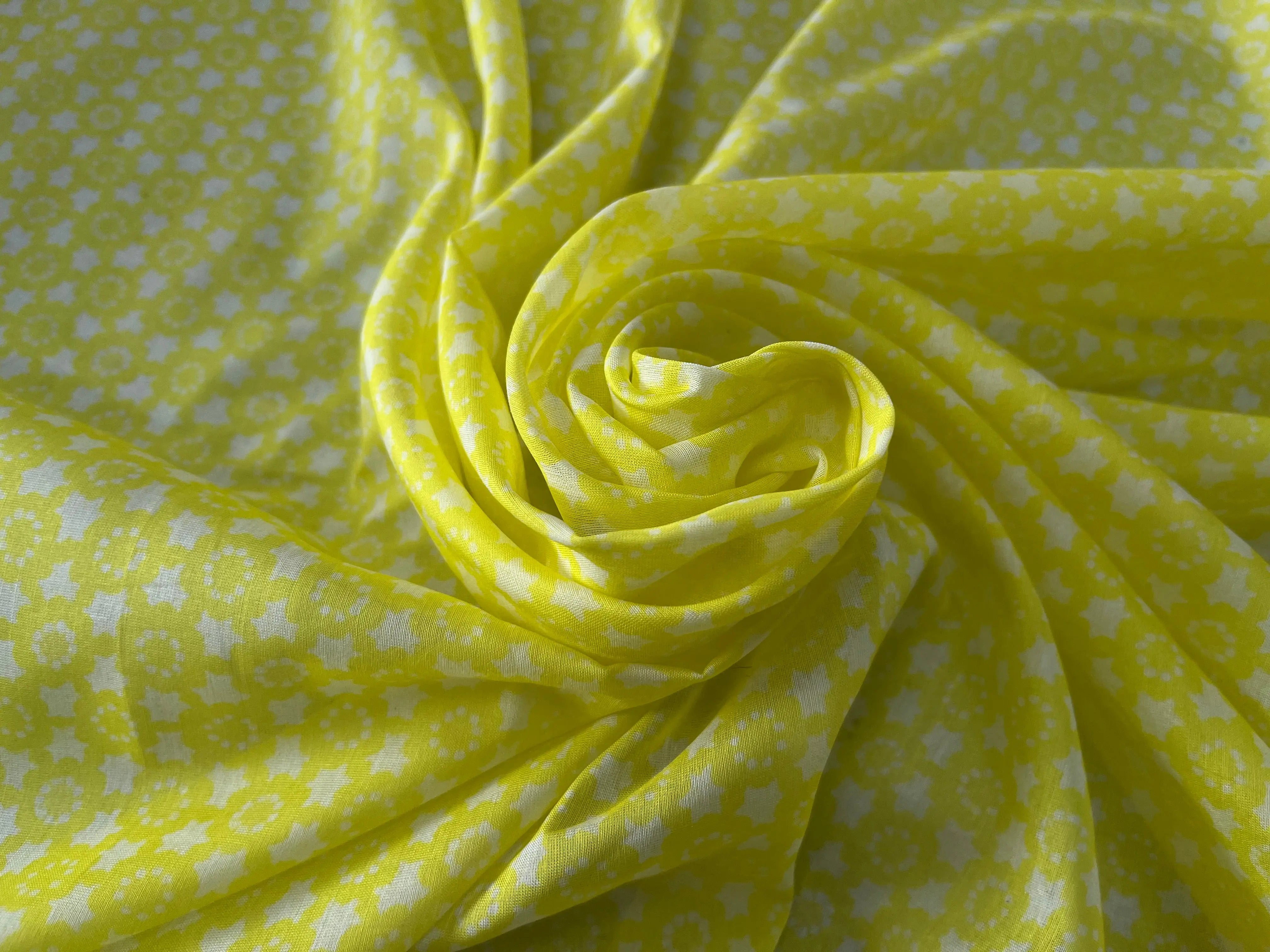 VOILE DE COTON FOND JAUNE PETITES ETOILES BLANCHES - My Little Coupon