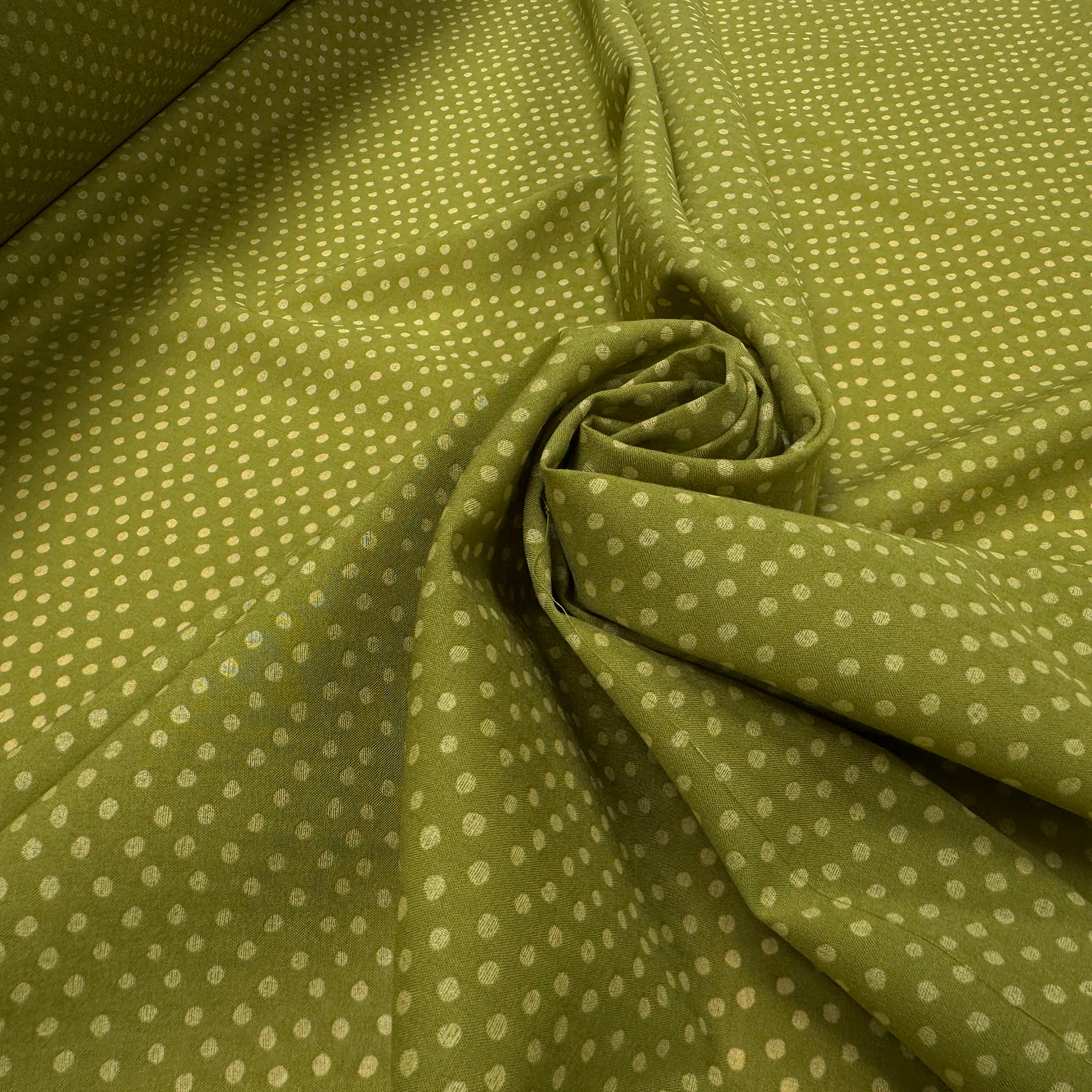 VOILE DE COTON FOND VERT MOTIFS PETITS POIDS - My Little Coupon