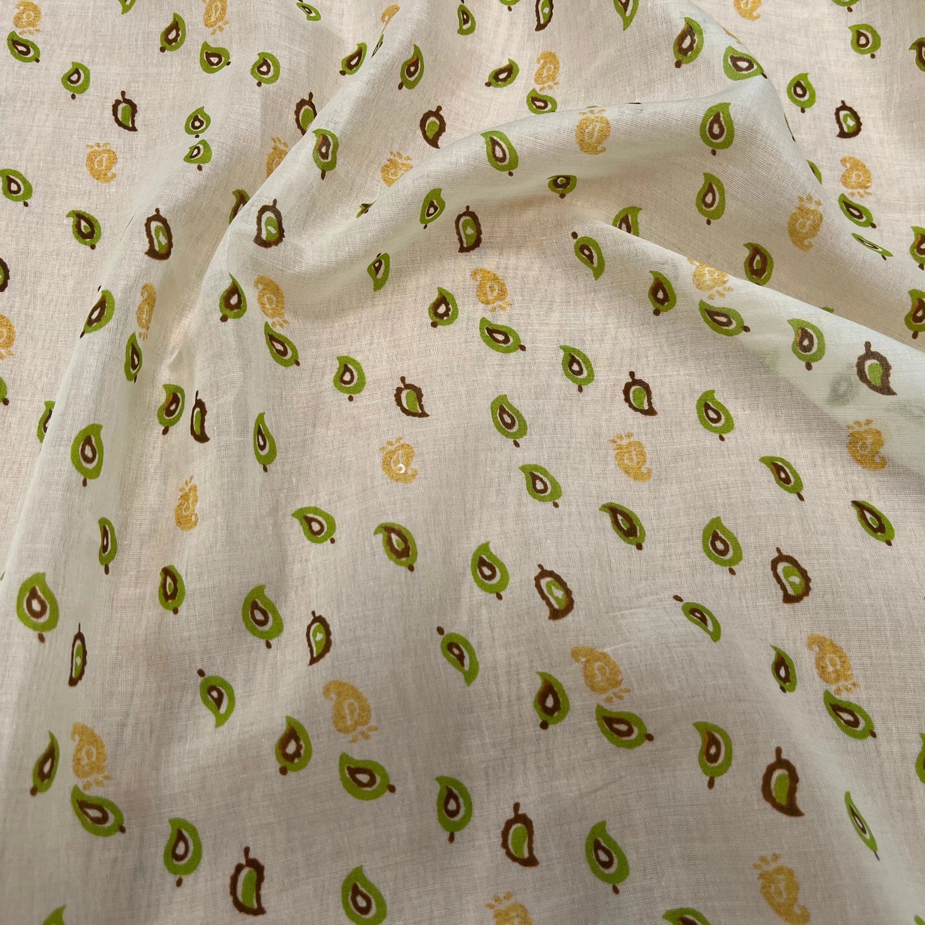 VOILE DE COTON IMPRIMÉ FEUILLES FOND ÉCRU 143CM - My Little Coupon