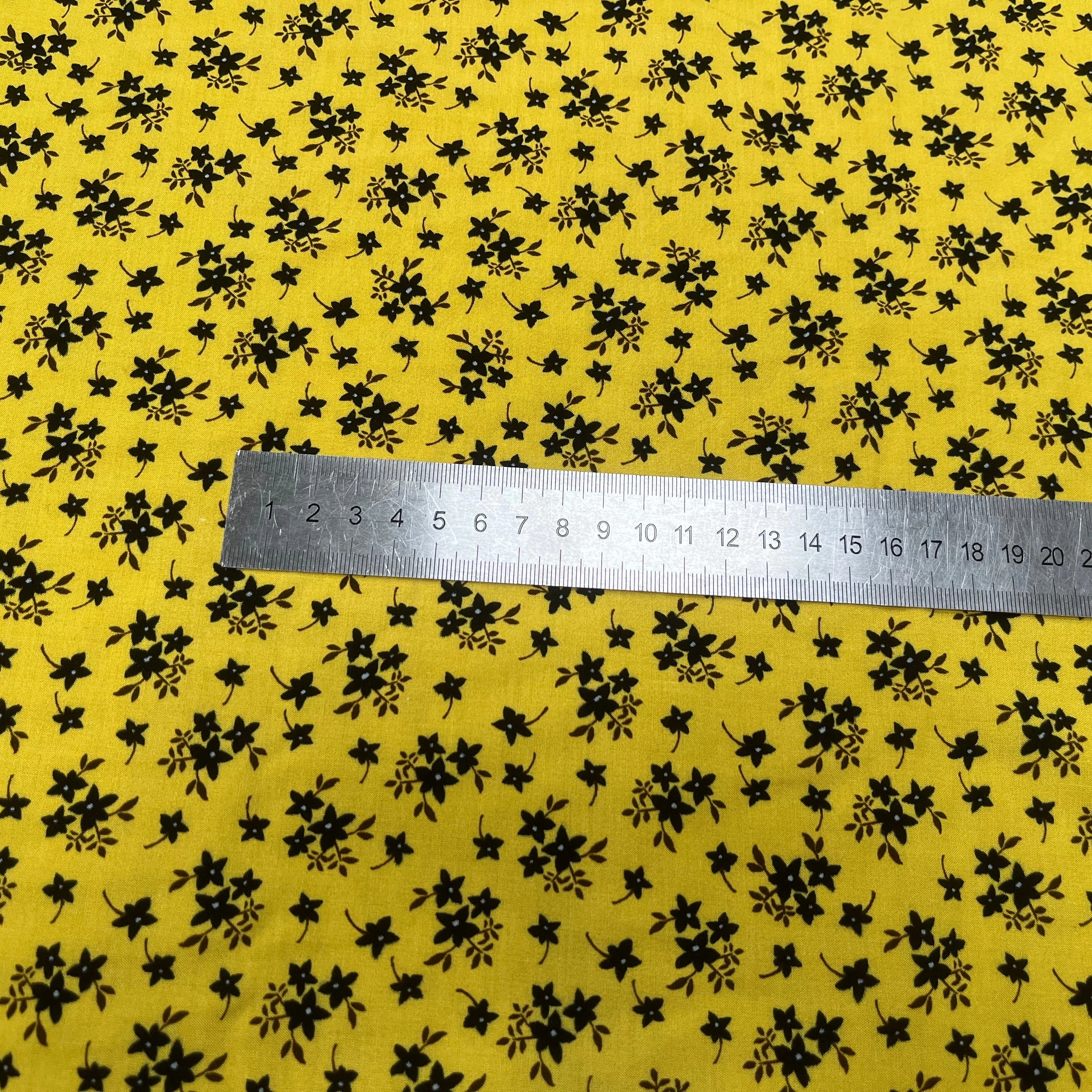 VOILE DE COTON IMPRIMÉ PÉTITES FLEURS FOND JAUNE - My Little Coupon